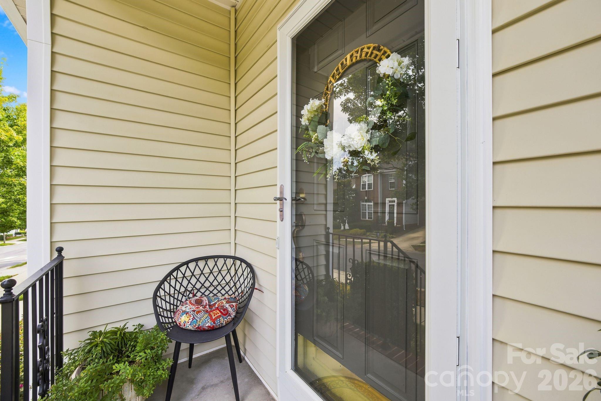 Townhouse at 14515 Greenpoint Lane, Huntersville, photo 3 of 40