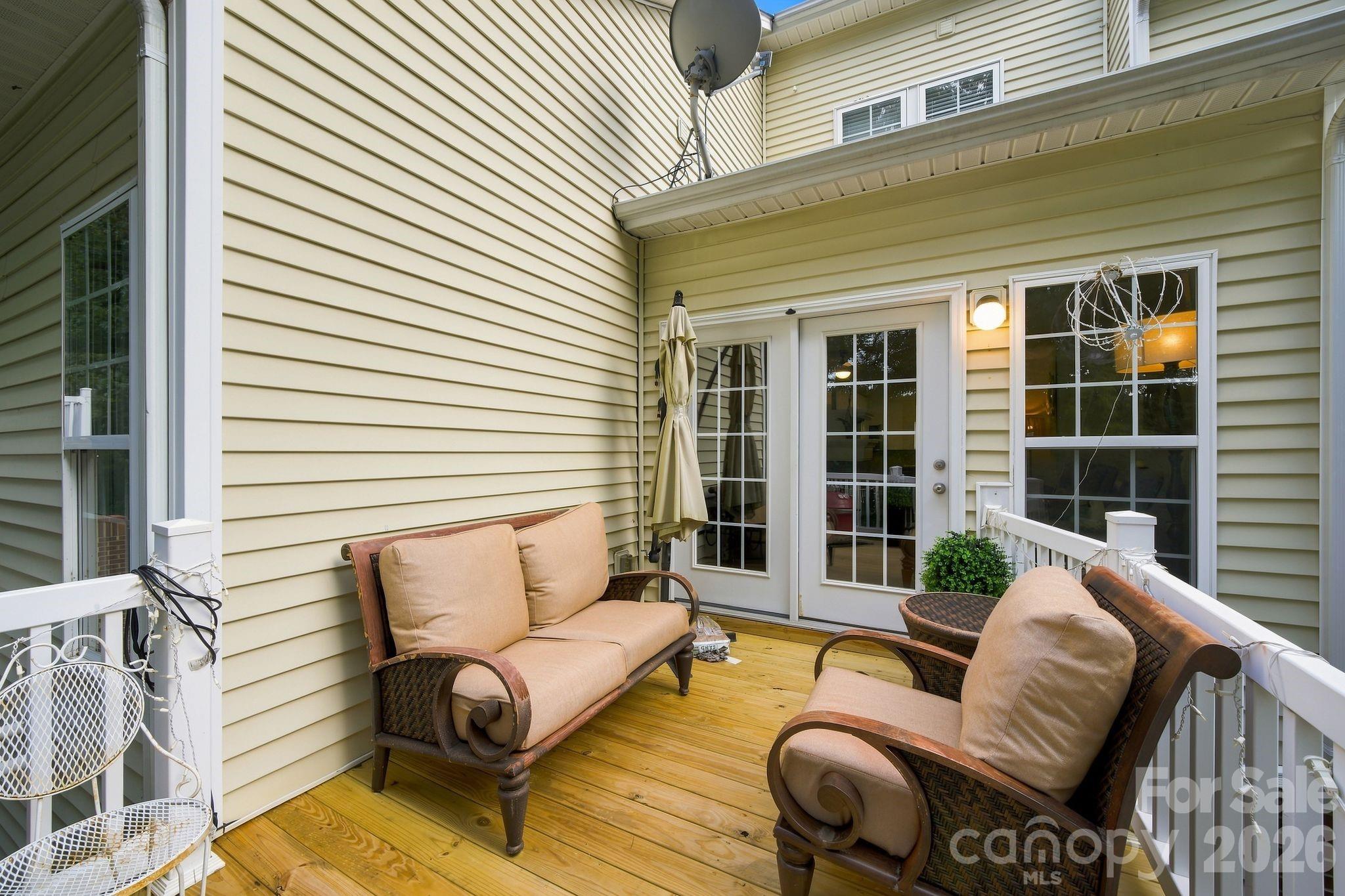 Townhouse at 14515 Greenpoint Lane, Huntersville, photo 22 of 40