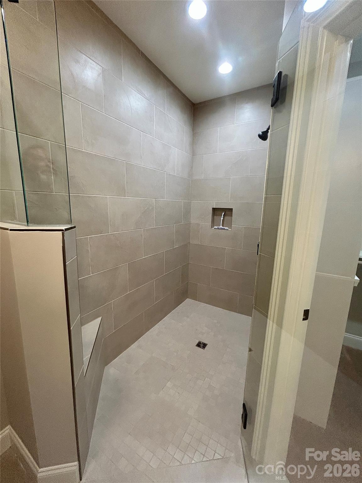 Master shower. - 831-A Wynnshire Drive, Hickory