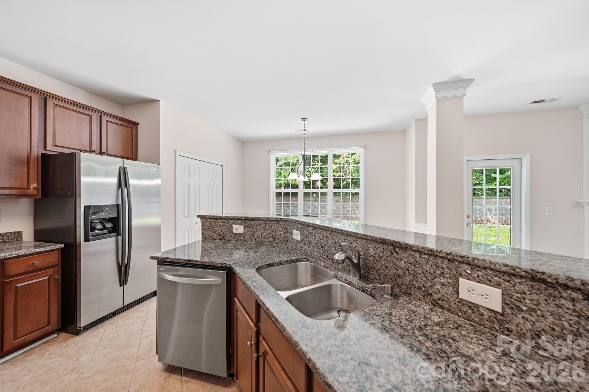 Single Family Residence at 1658 Lillywood Lane, Indian Land, photo 8 of 36