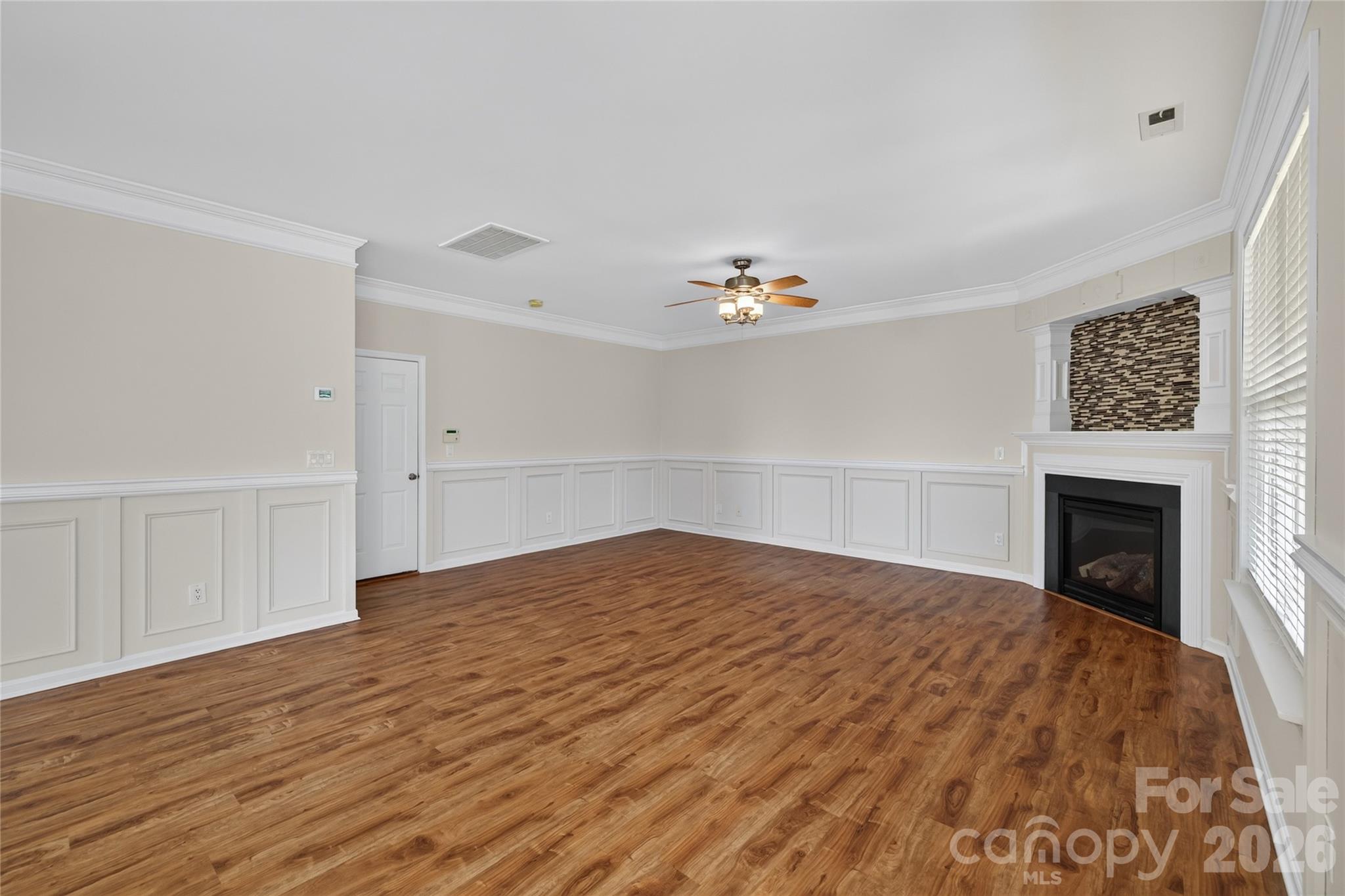 Single Family Residence at 1607 Hoosac Drive, Waxhaw, photo 11 of 35