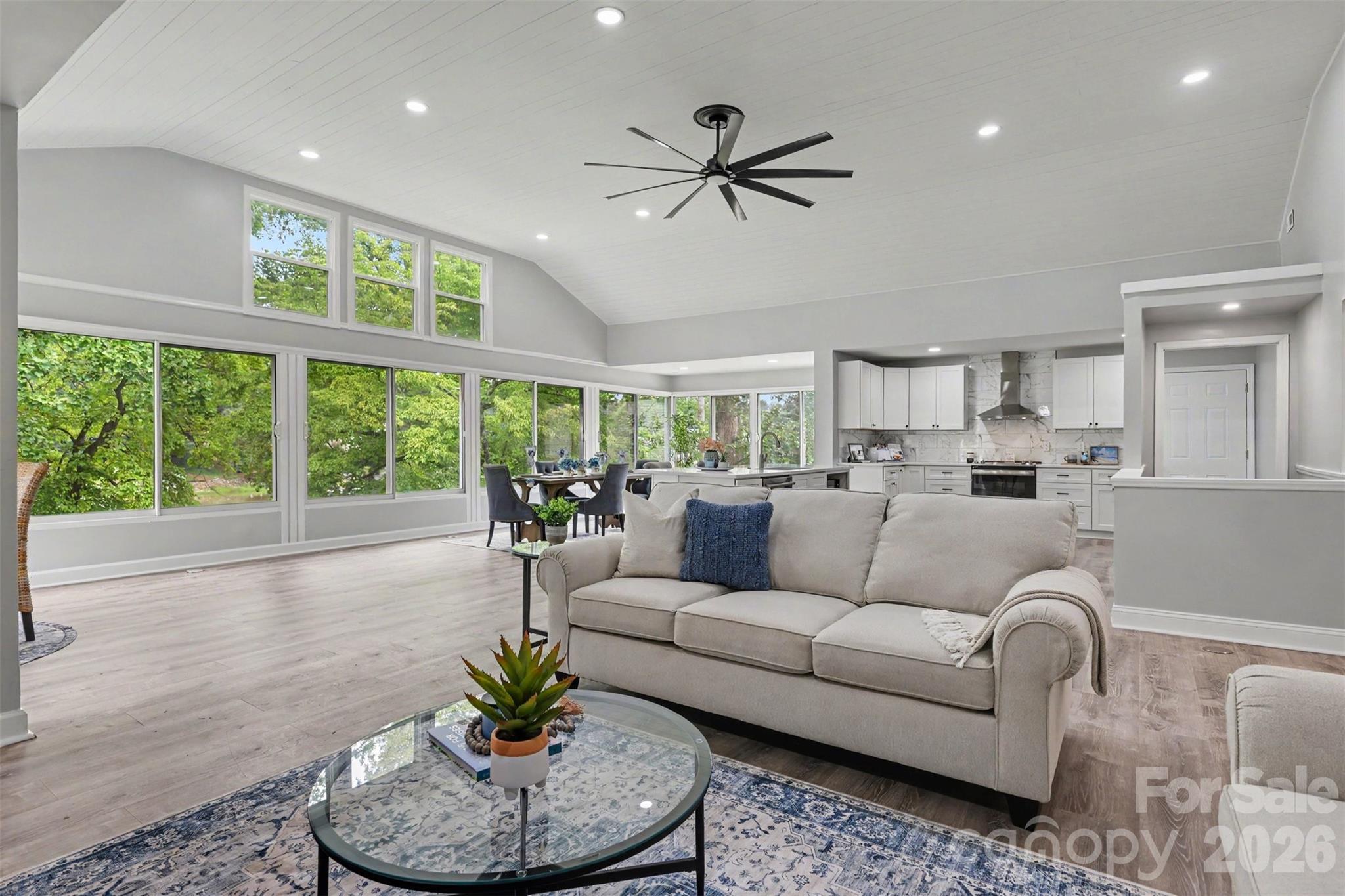 Single Family Residence at 6917 Navajo Trail, Sherrills Ford, photo 14 of 38