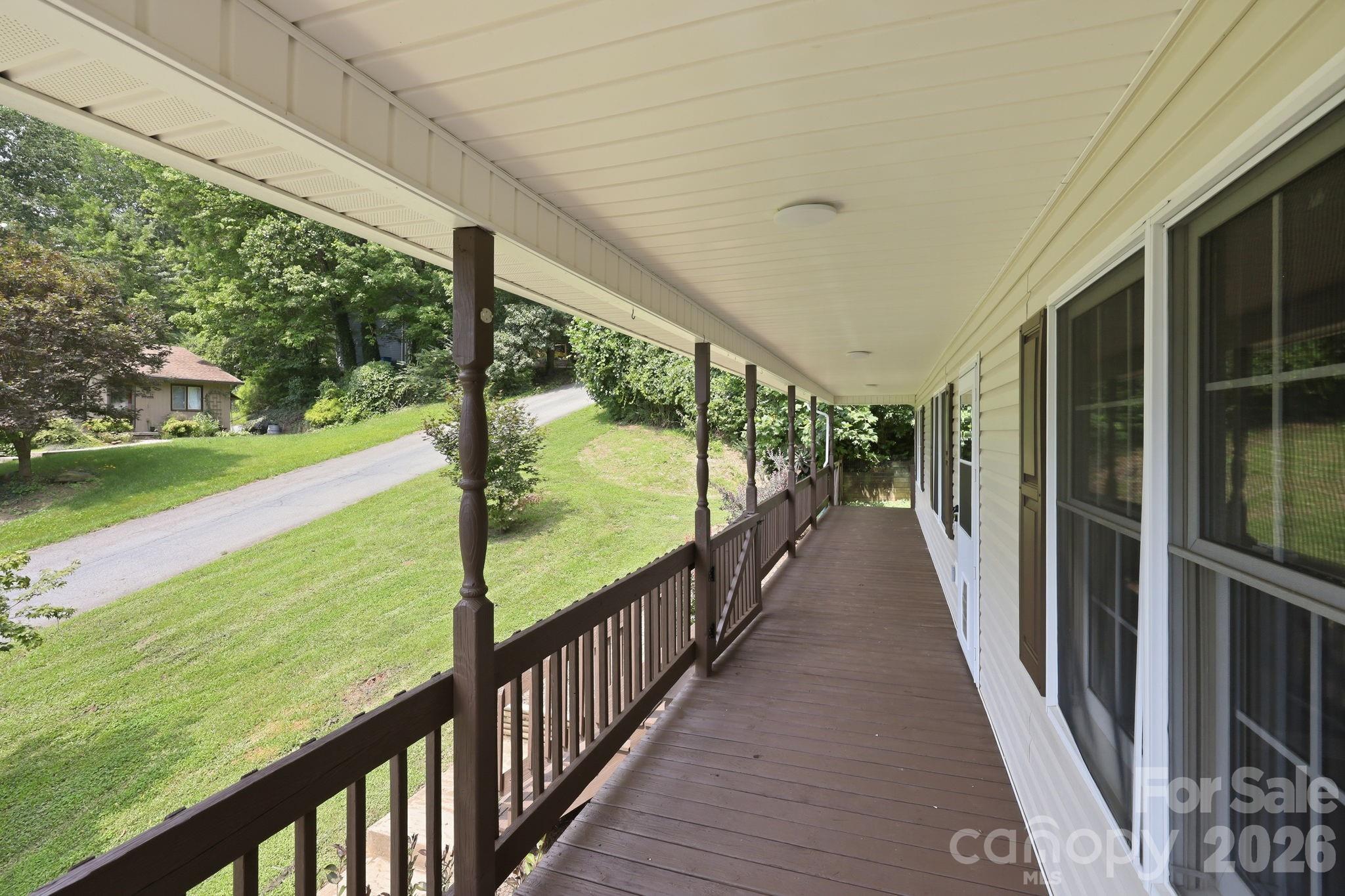 Spacious covered front porch - 16 Westwood Drive, Candler