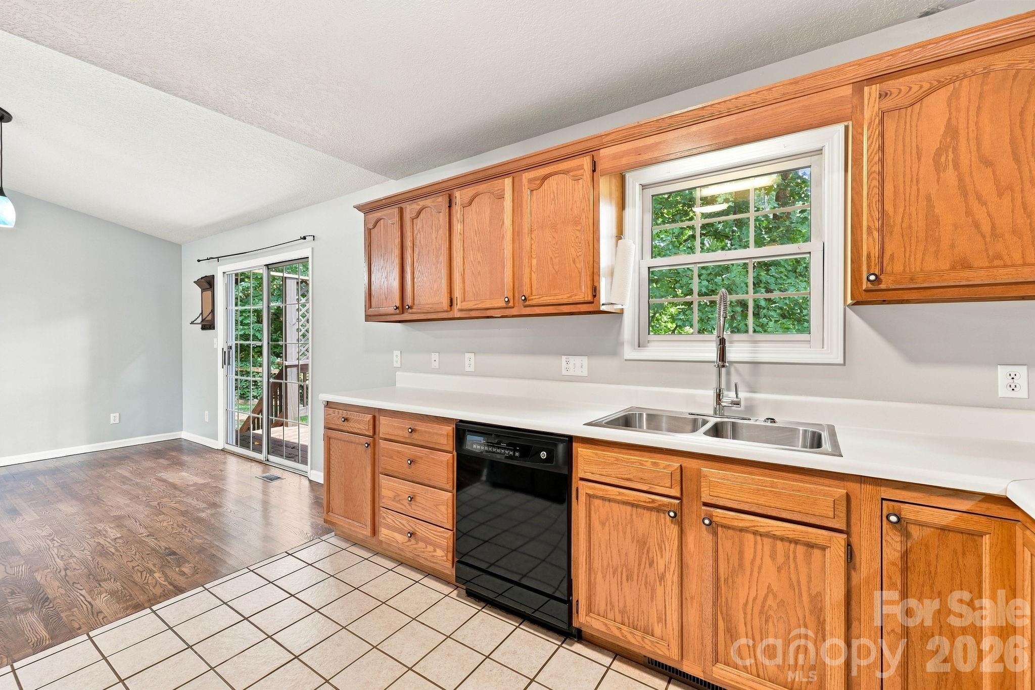 Single Family Residence at 16 Westwood Drive, Candler, photo 16 of 42