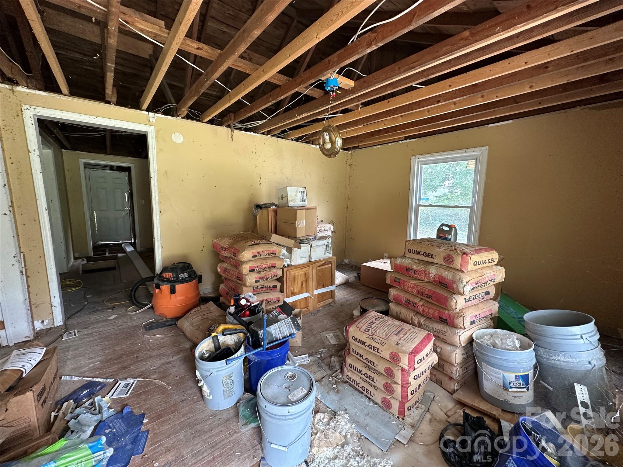 Single Family Residence at 2518 Crescent Lane, Gastonia, photo 8 of 14
