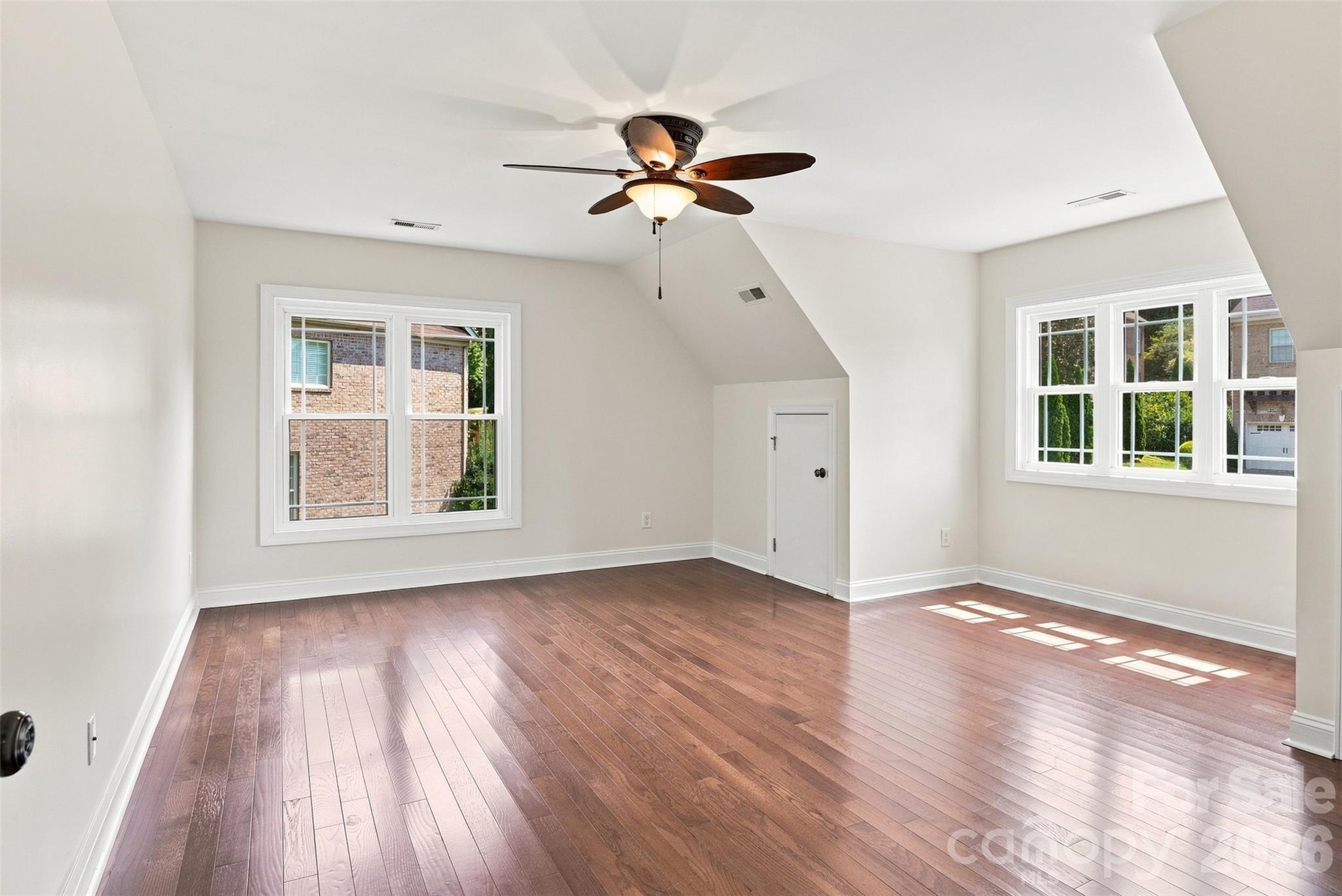 Single Family Residence at 112 Millwood Drive, Fort Mill, photo 33 of 45