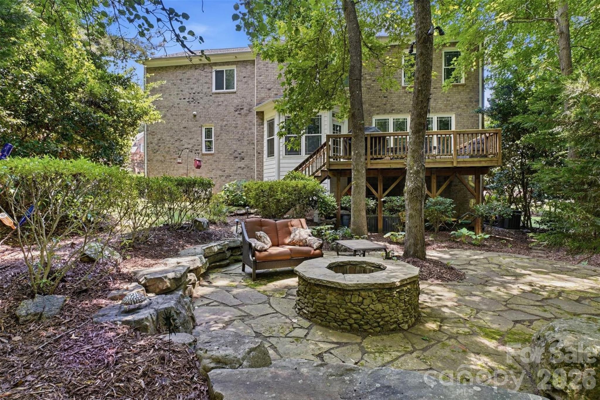 Single Family Residence at 112 Millwood Drive, Fort Mill, photo 37 of 45