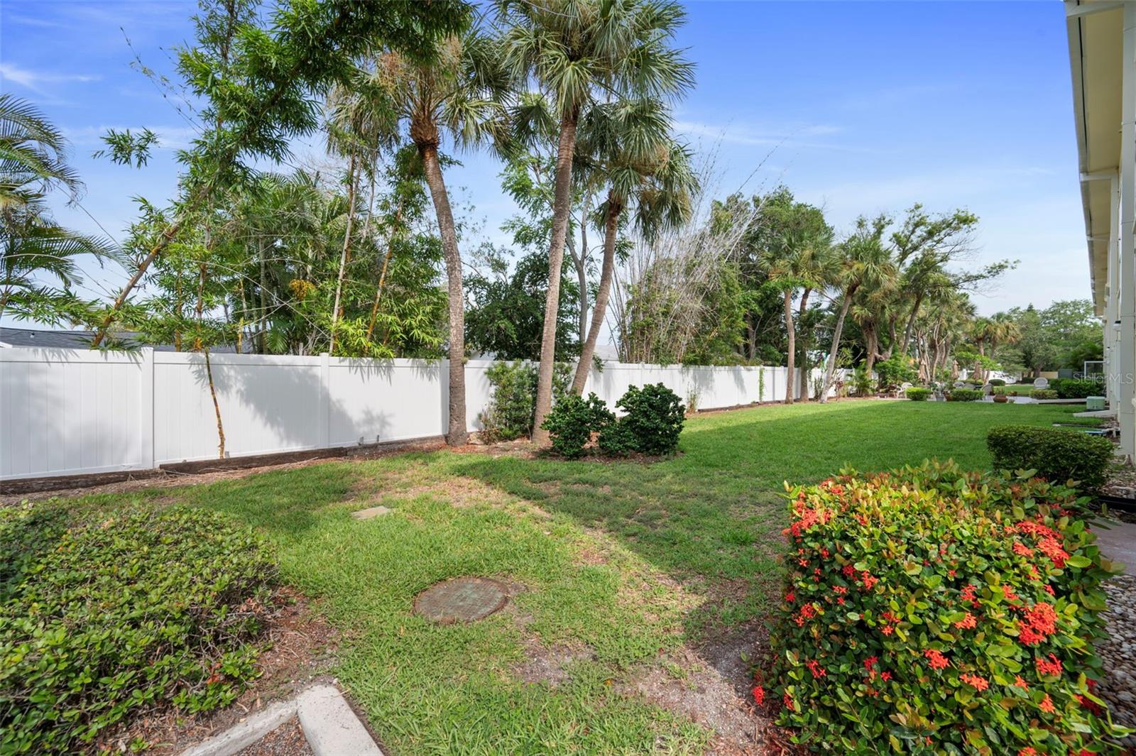 Condominium at 4780 COVE CIRCLE ST #103, ST PETERSBURG, photo 9 of 42