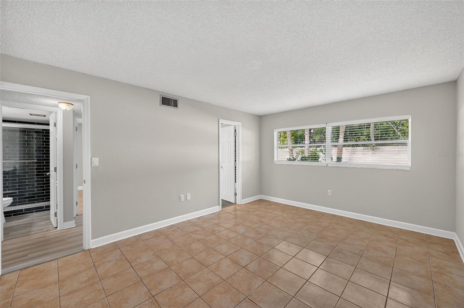 Condominium at 4780 COVE CIRCLE ST #103, ST PETERSBURG, photo 26 of 42