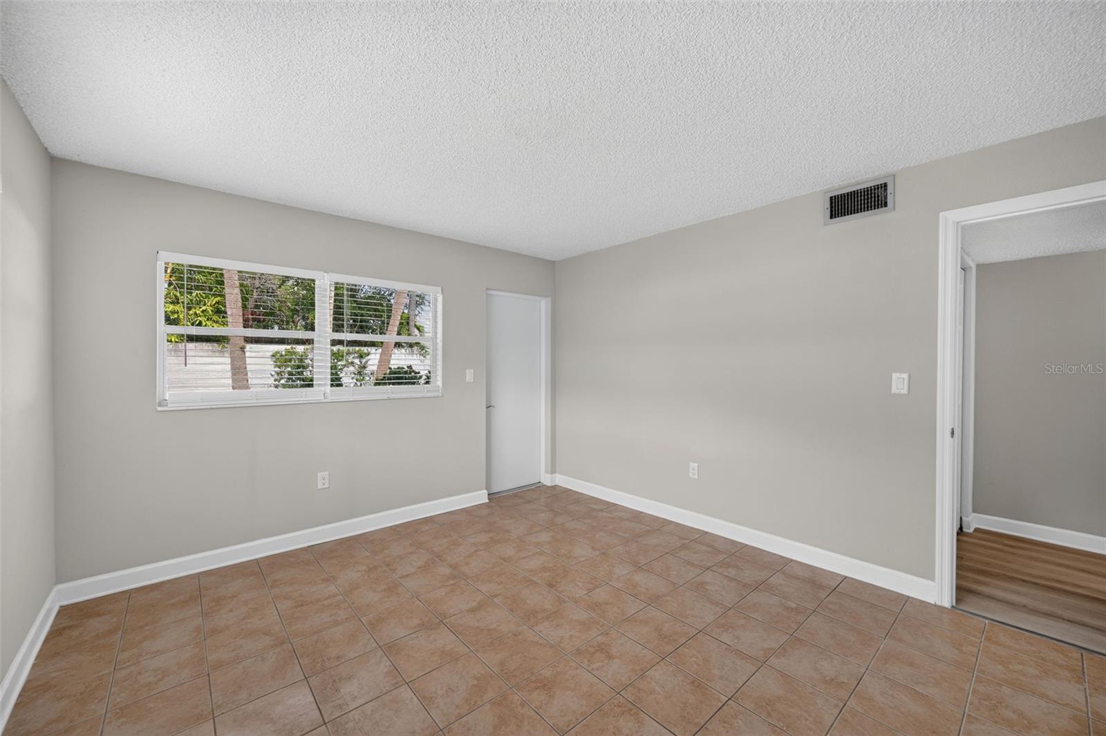 Condominium at 4780 COVE CIRCLE ST #103, ST PETERSBURG, photo 11 of 42