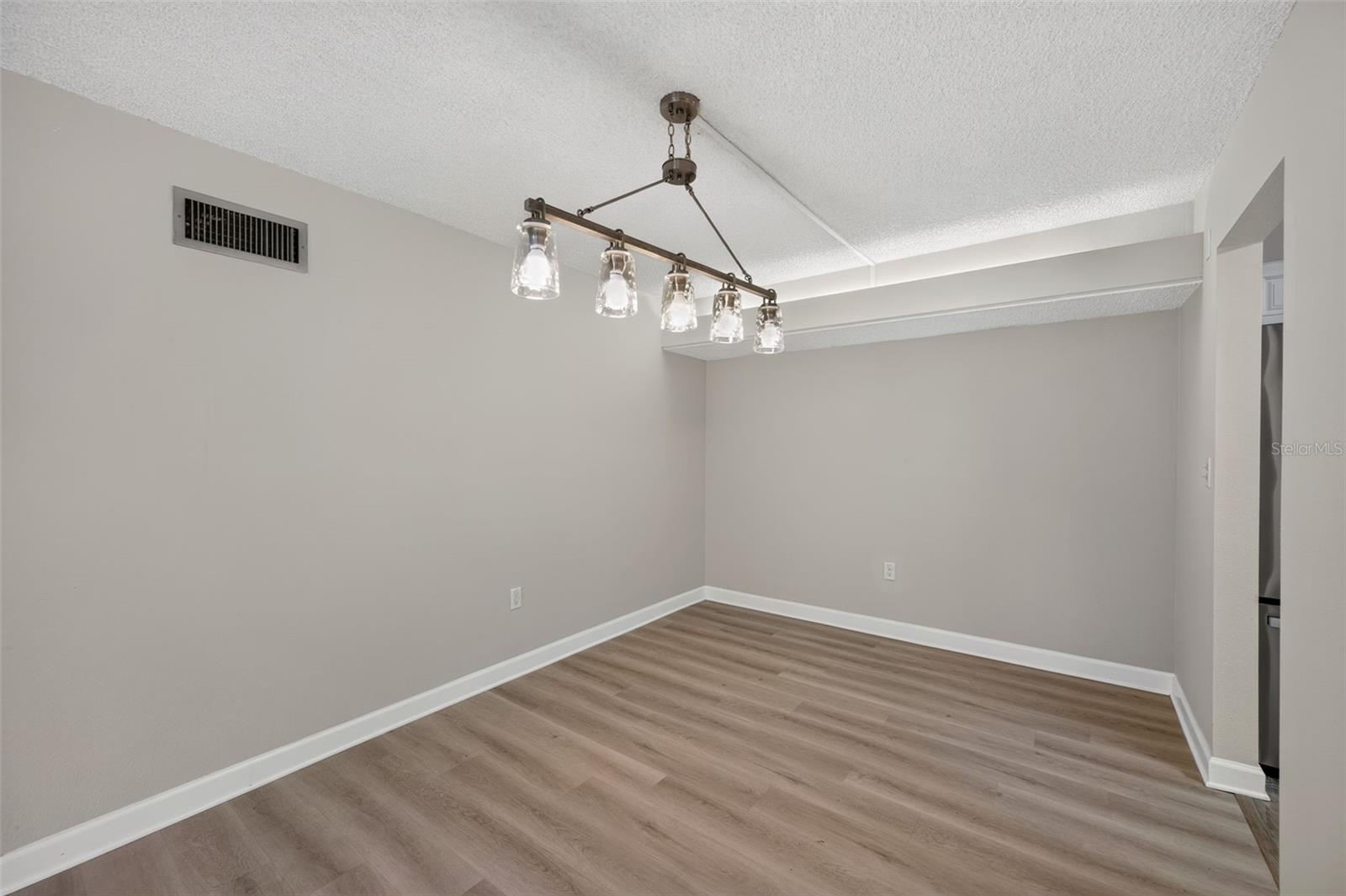 Condominium at 4780 COVE CIRCLE ST #103, ST PETERSBURG, photo 10 of 42