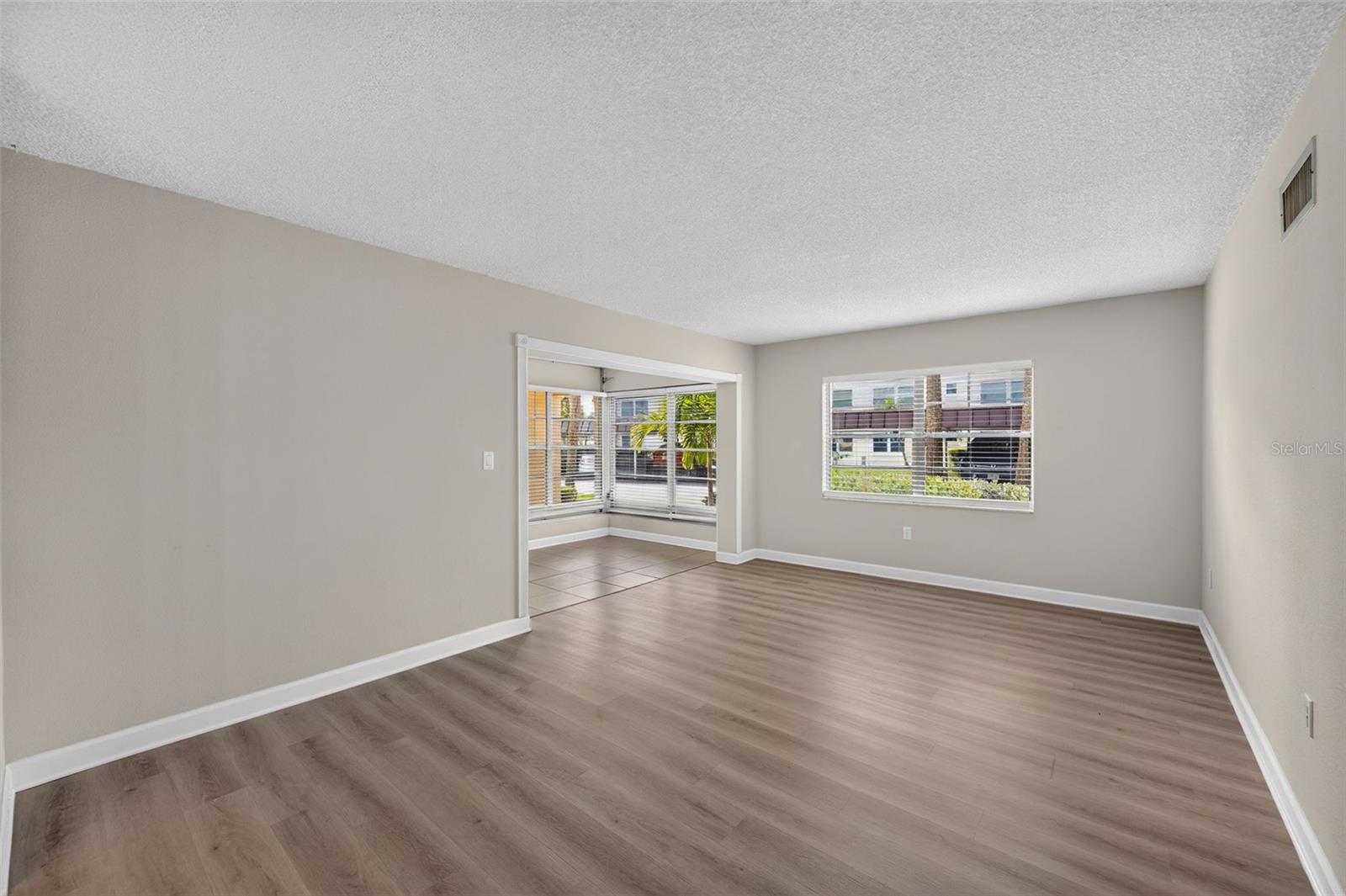 Condominium at 4780 COVE CIRCLE ST #103, ST PETERSBURG, photo 32 of 42