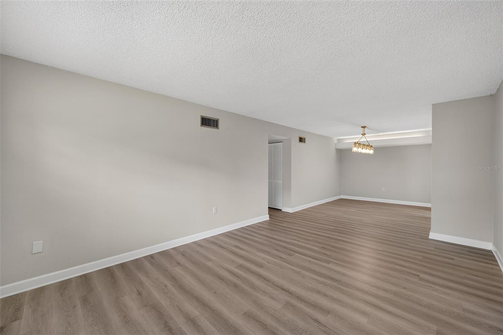 Condominium at 4780 COVE CIRCLE ST #103, ST PETERSBURG, photo 34 of 42