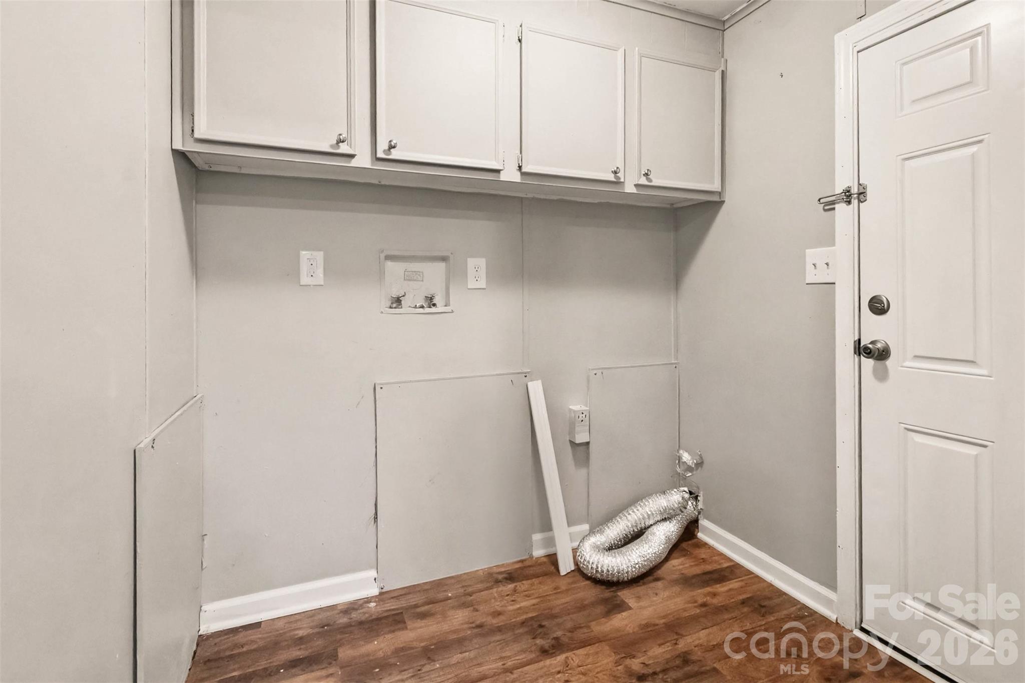 Single Family Residence at 599 Scotts Creek Road, Statesville, photo 23 of 29