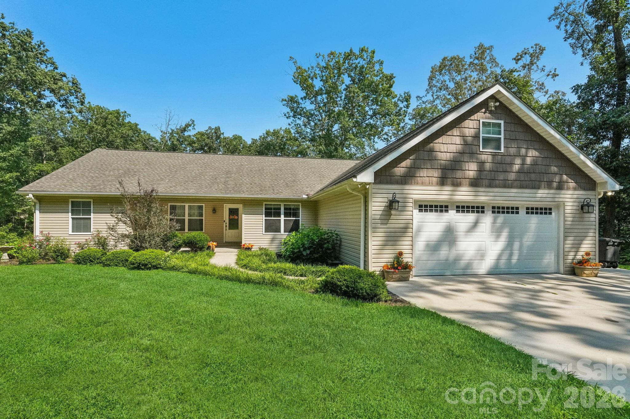 1555 Riverview Road