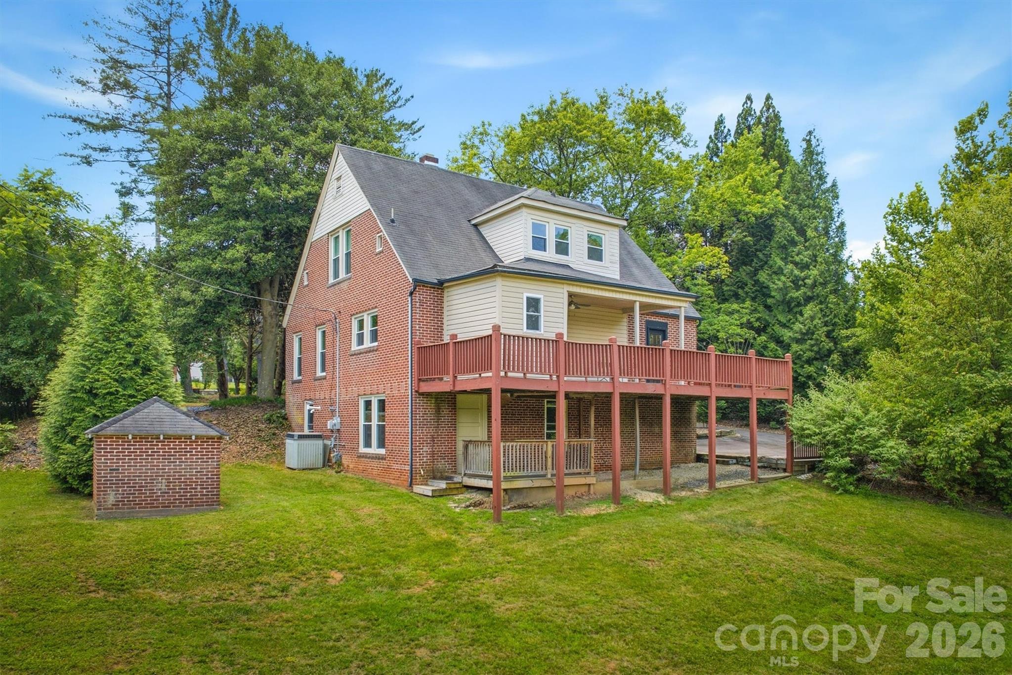 Single Family Residence at 1205 E Union Street, Morganton, photo 29 of 36