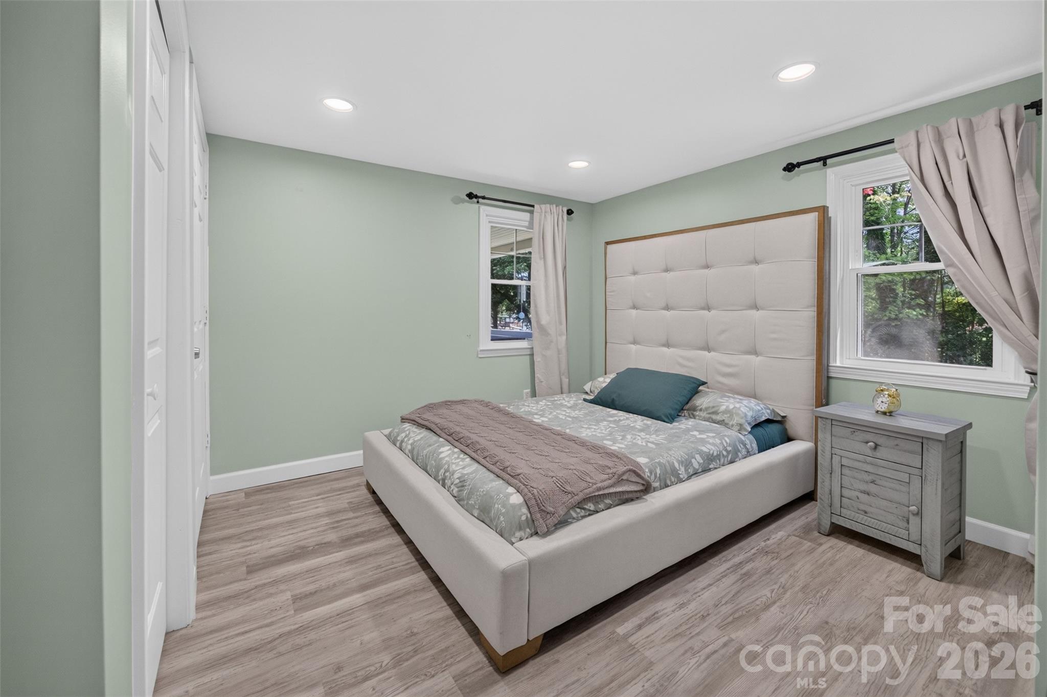 Single Family Residence at 4009 Cindy Lane, Denver, photo 20 of 39