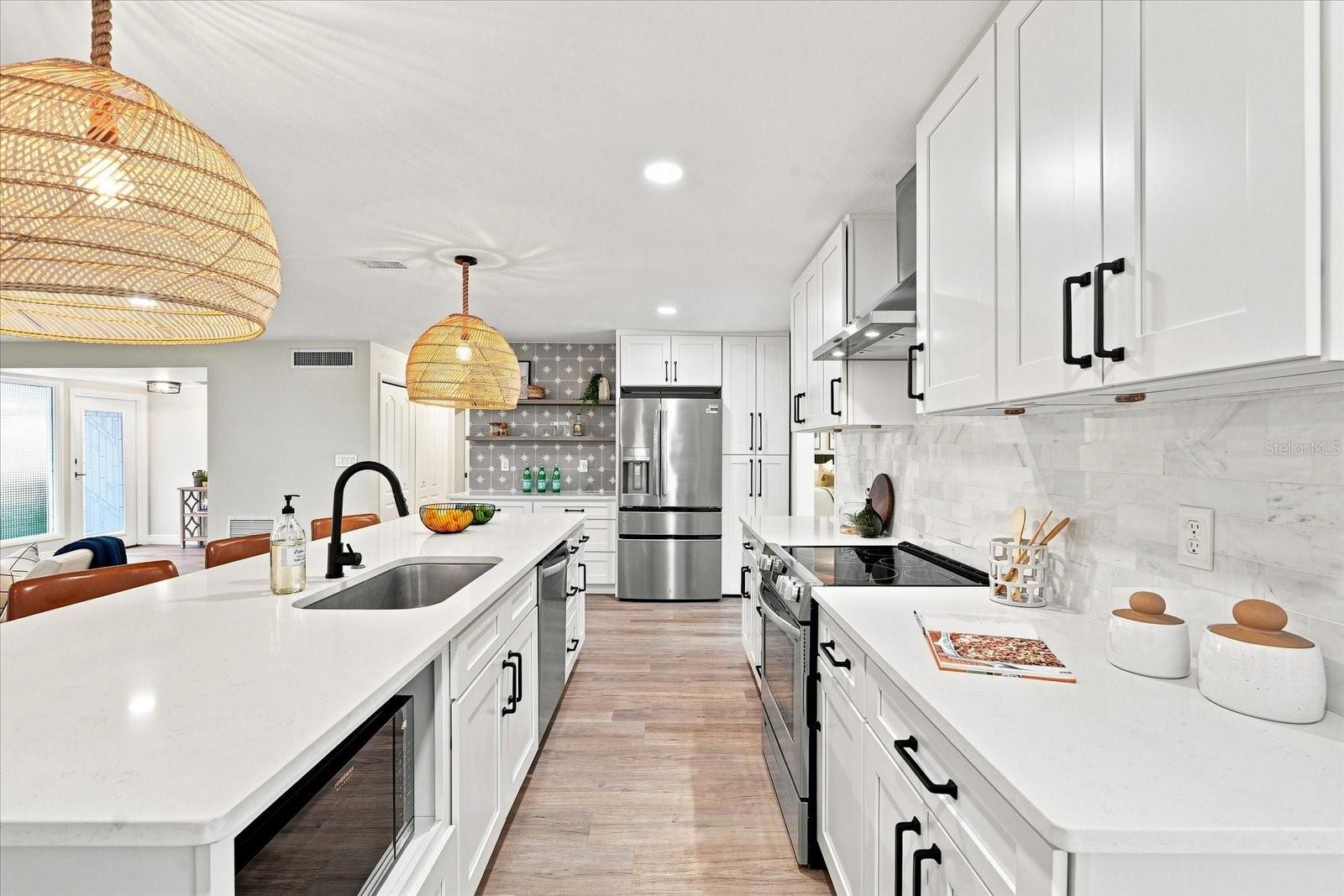 Single Family Residence at 5188 40TH ST S, ST PETERSBURG, photo 12 of 61