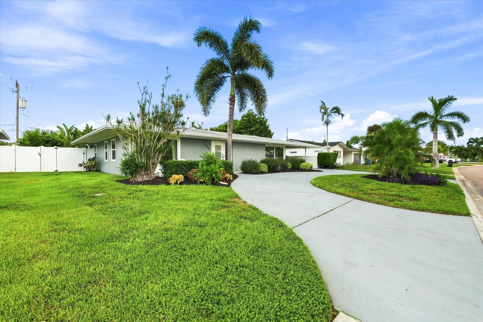 Single Family Residence at 5188 40TH ST S, ST PETERSBURG, photo 48 of 61