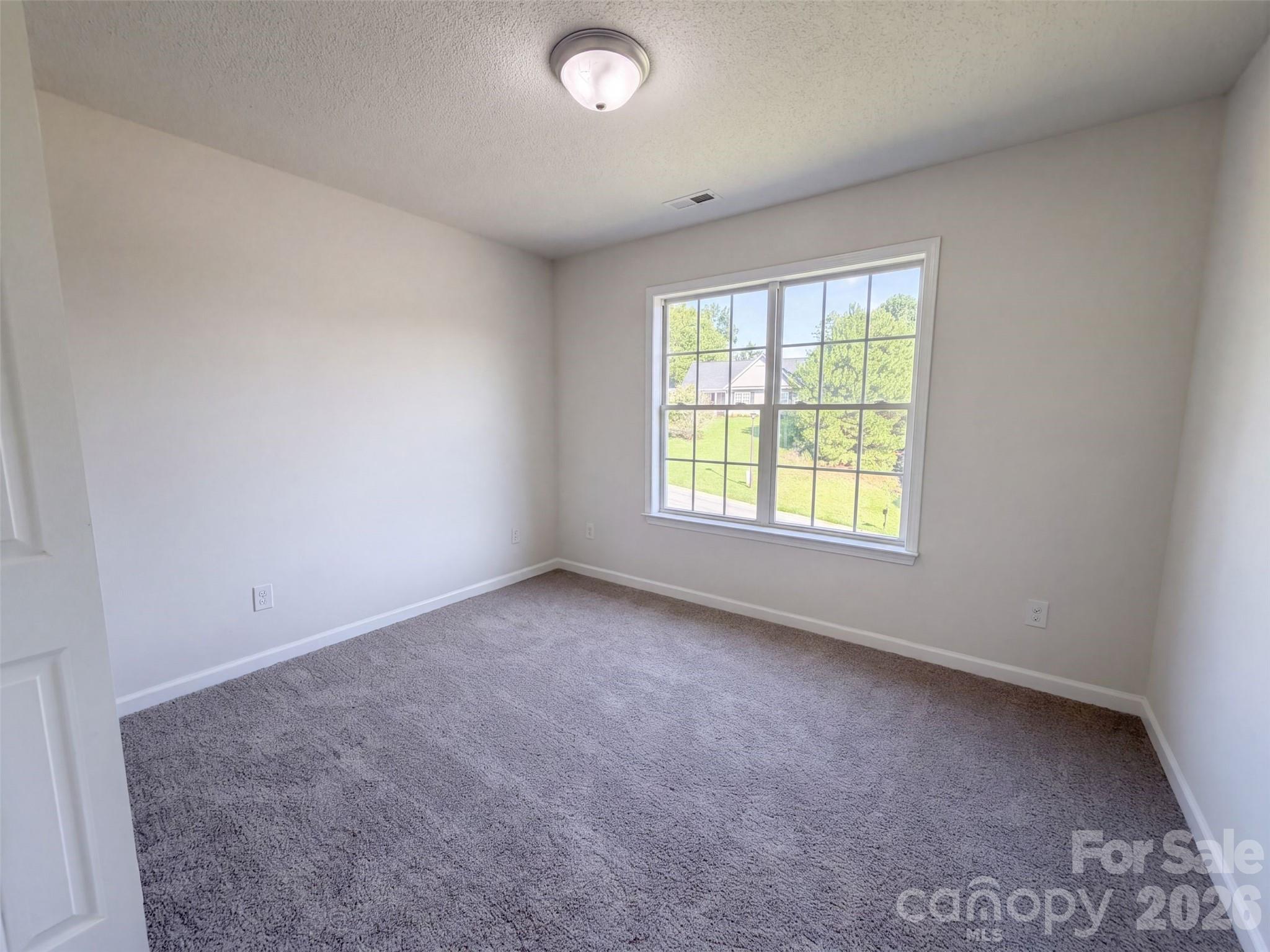 Single Family Residence at 1667 Oakview Way, Rock Hill, photo 9 of 15