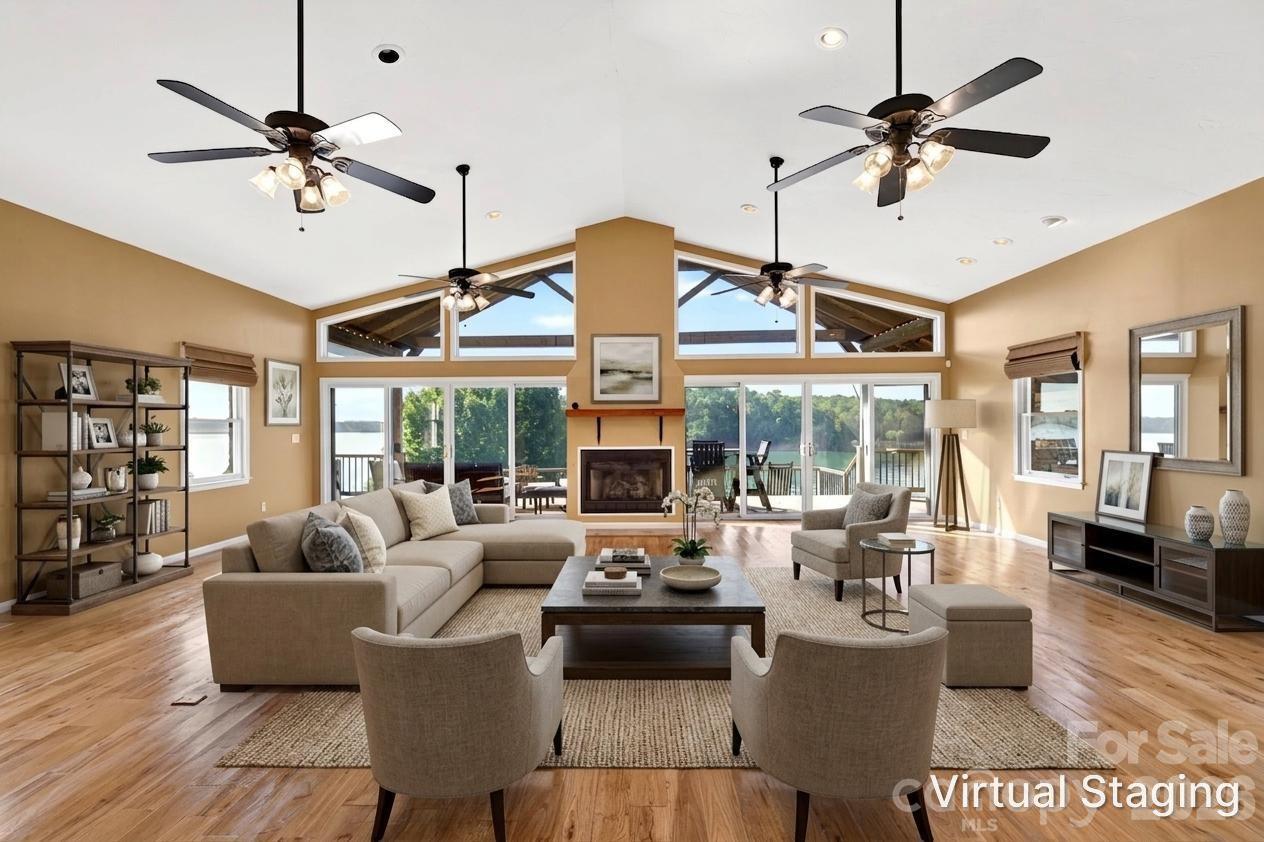 Single Family Residence at 831 Lake Club Drive, Nebo, photo 10 of 48