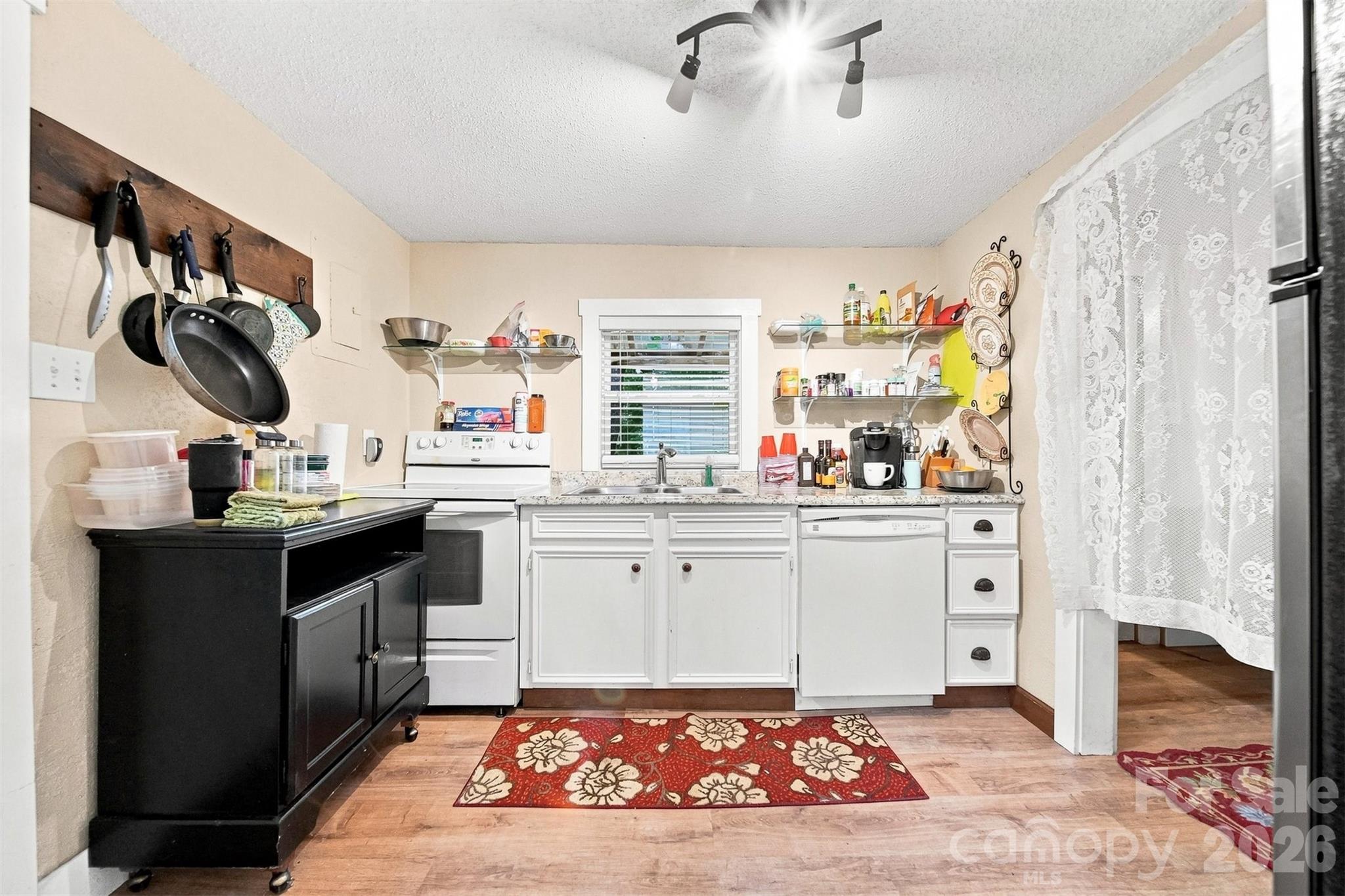 Portfolio at 2588 Old Shelby Road, Hickory, photo 9 of 48