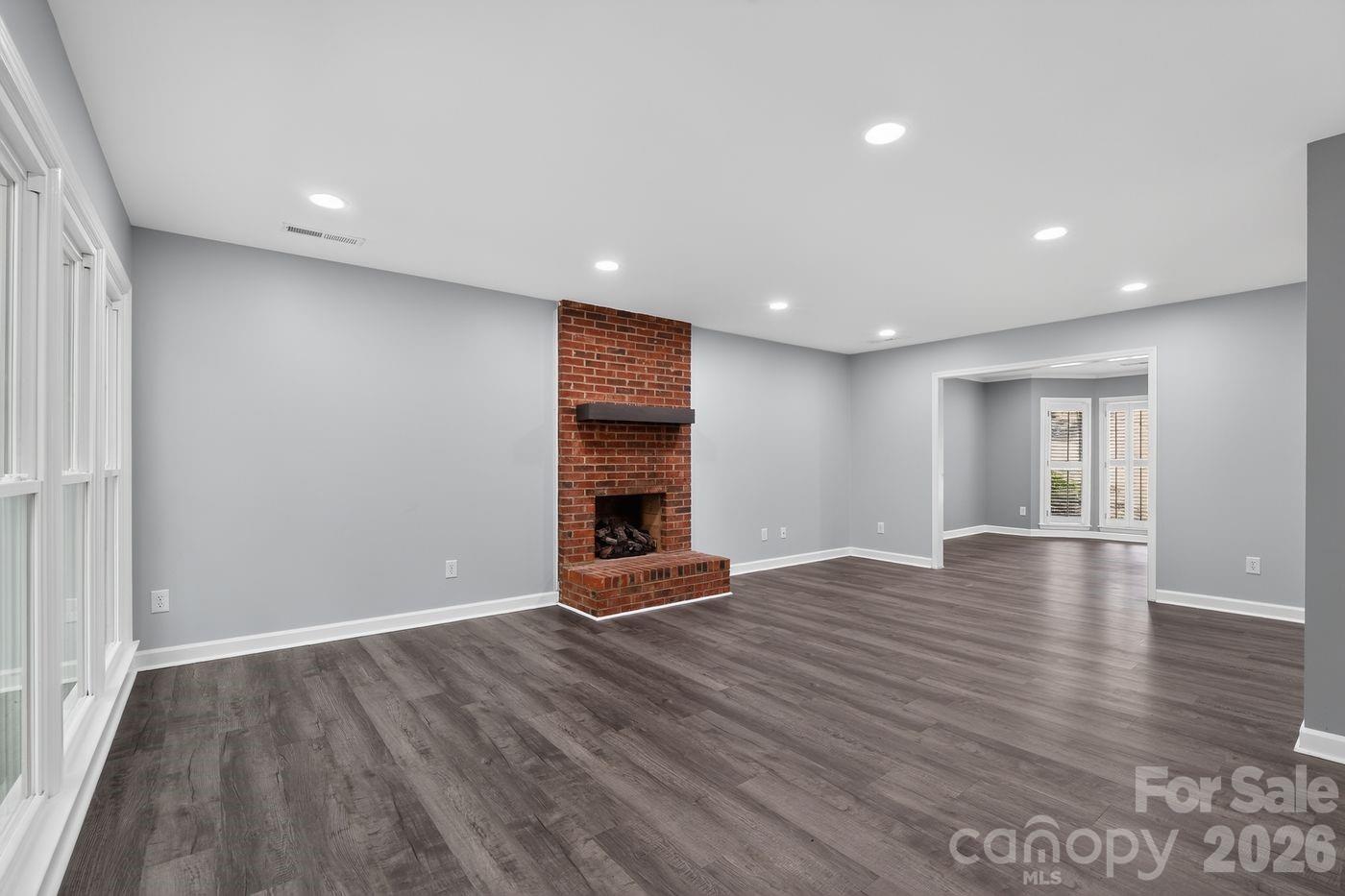 Single Family Residence at 1472 Old Tara Lane, Fort Mill, photo 8 of 14