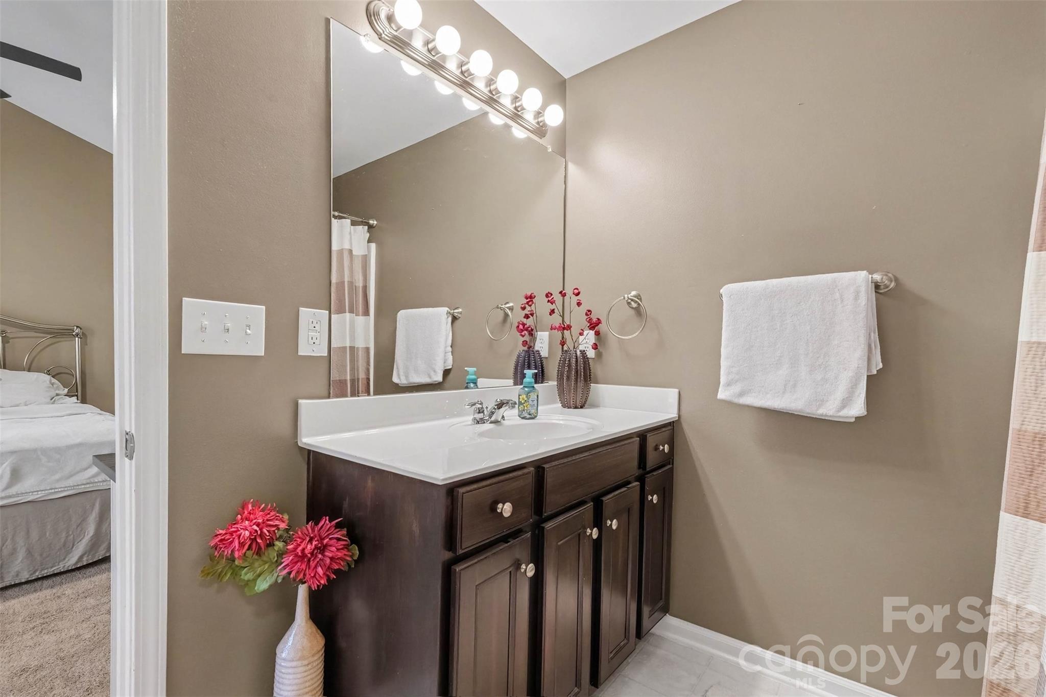 Townhouse at 12058 Stratfield Place Circle, Pineville, photo 27 of 41