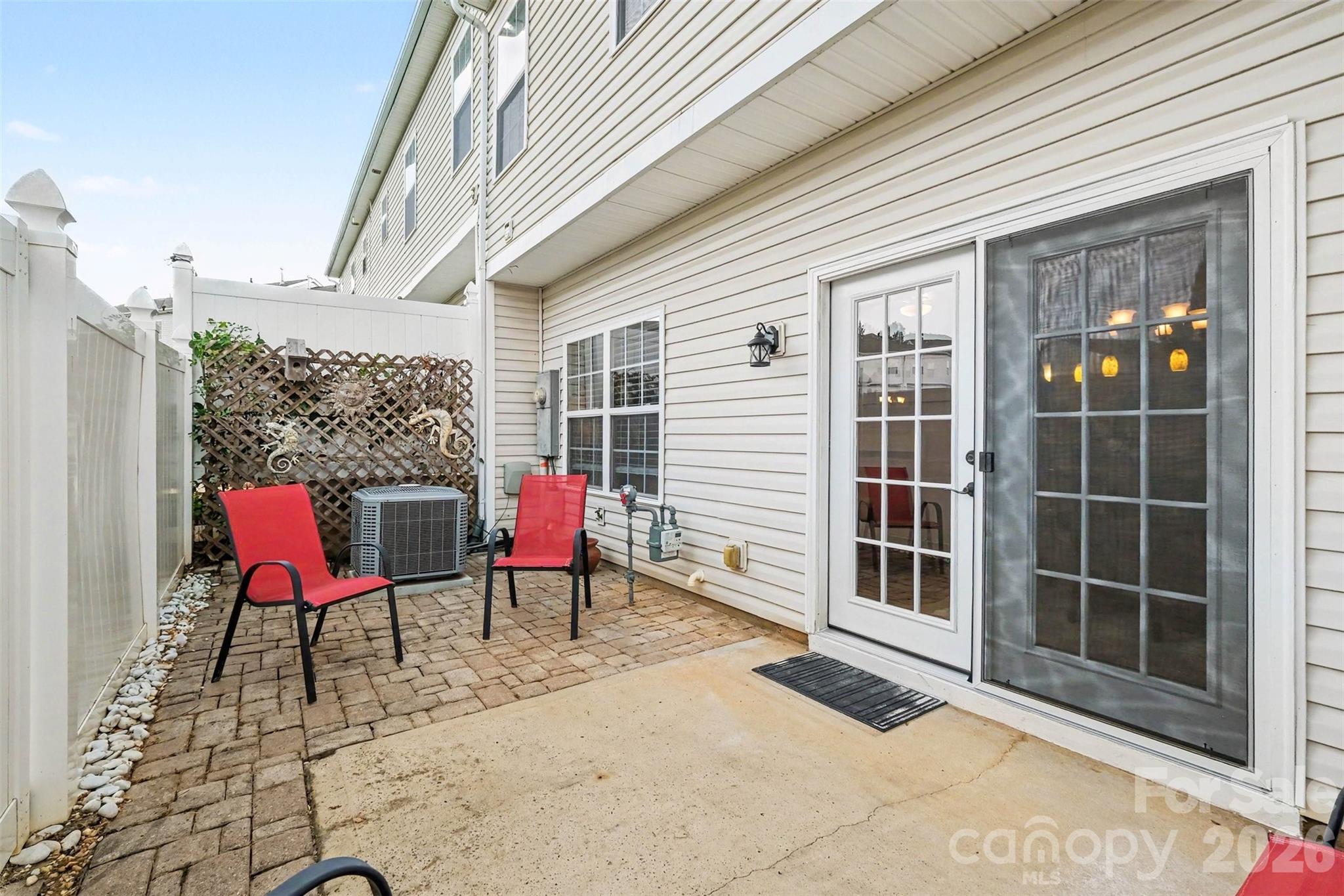 Townhouse at 12058 Stratfield Place Circle, Pineville, photo 32 of 41