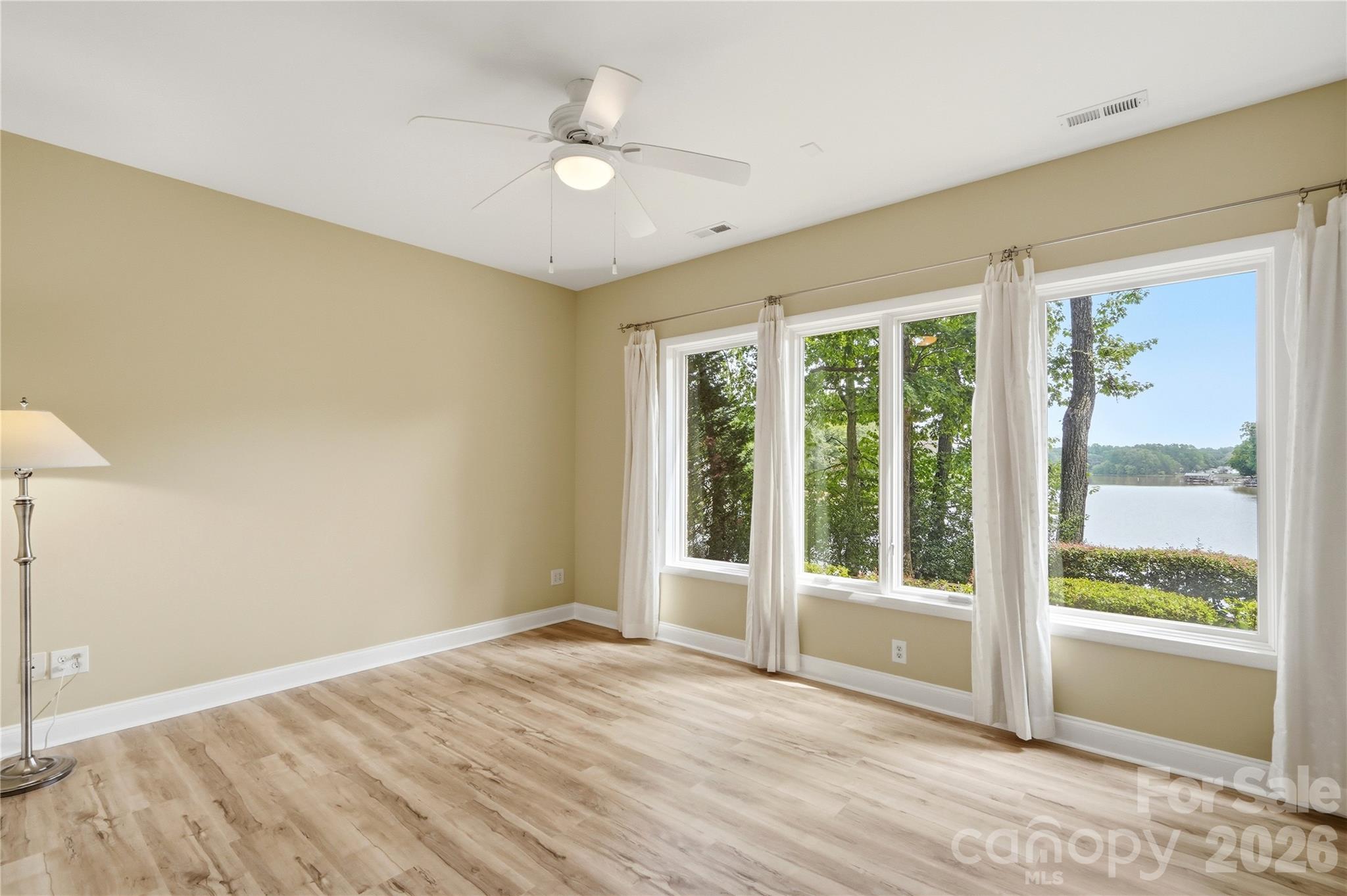Secondary bedroom - 1075 Lakefront Woods Drive, Belmont