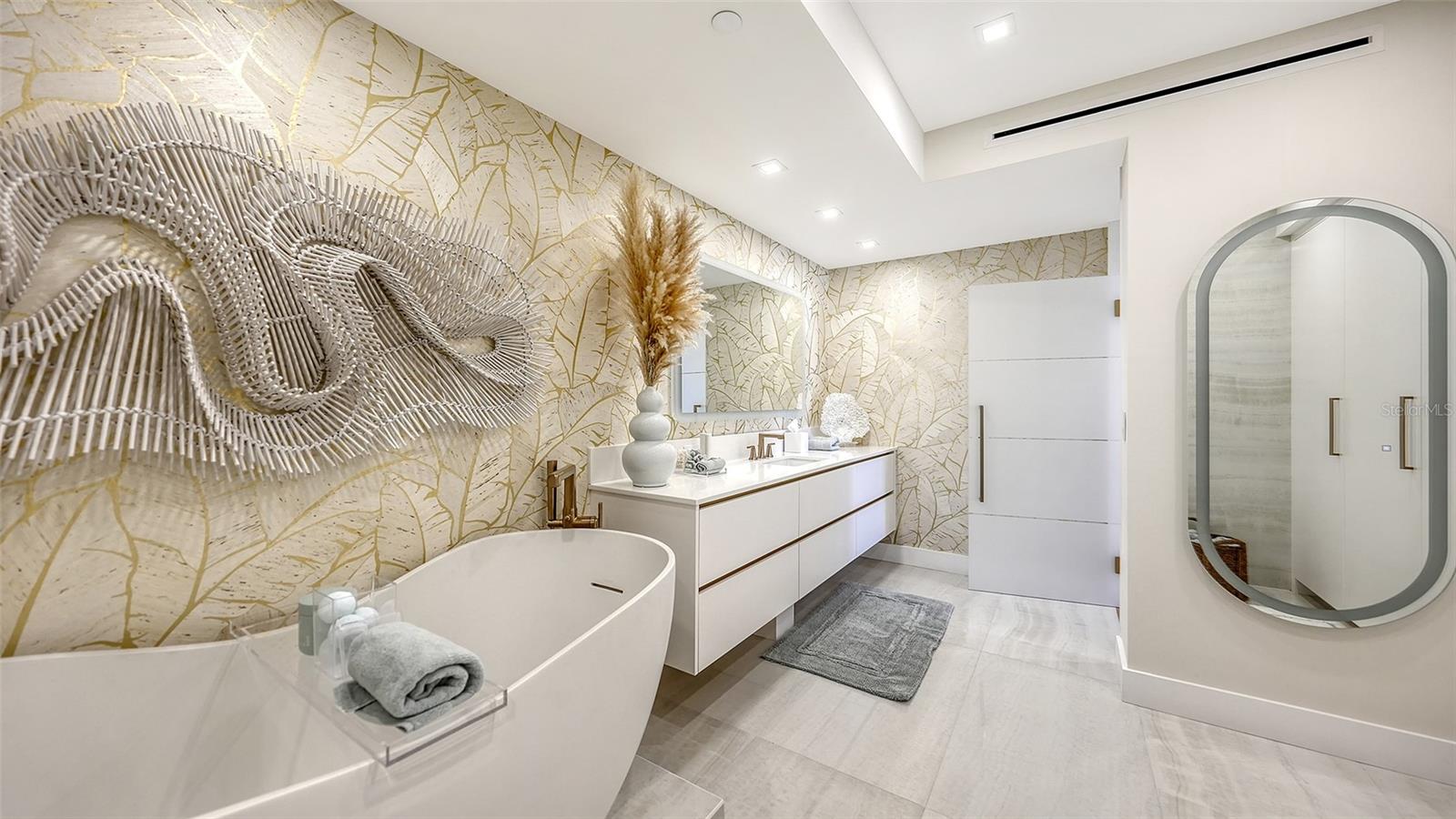 Condominium at 455 LONGBOAT CLUB RD #905, LONGBOAT KEY, photo 40 of 75