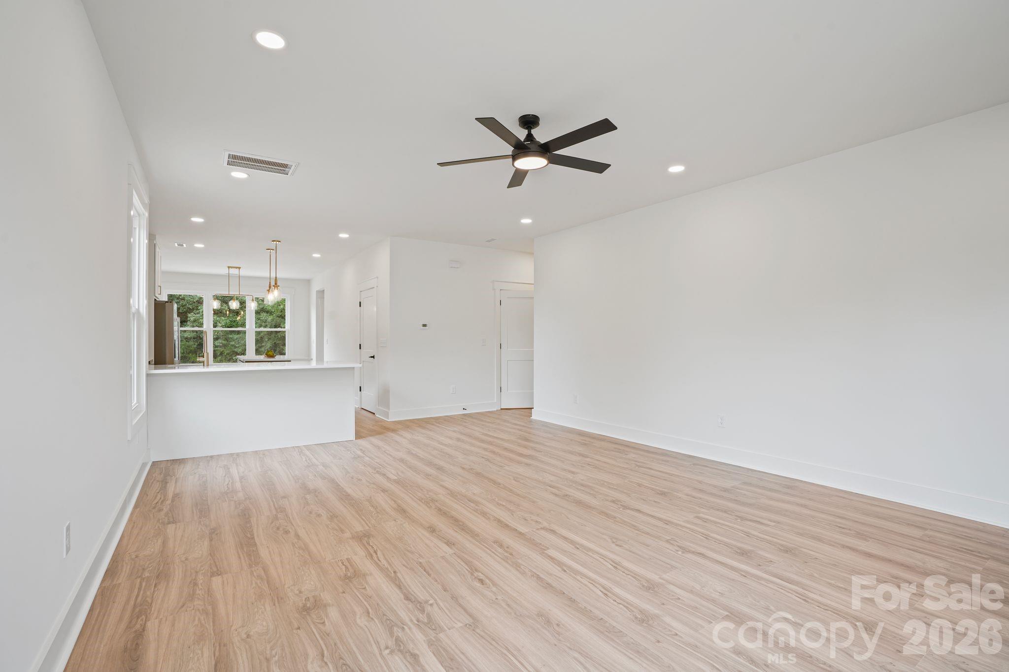 Single Family Residence at 708 Meadowood Street, Hudson, photo 15 of 47