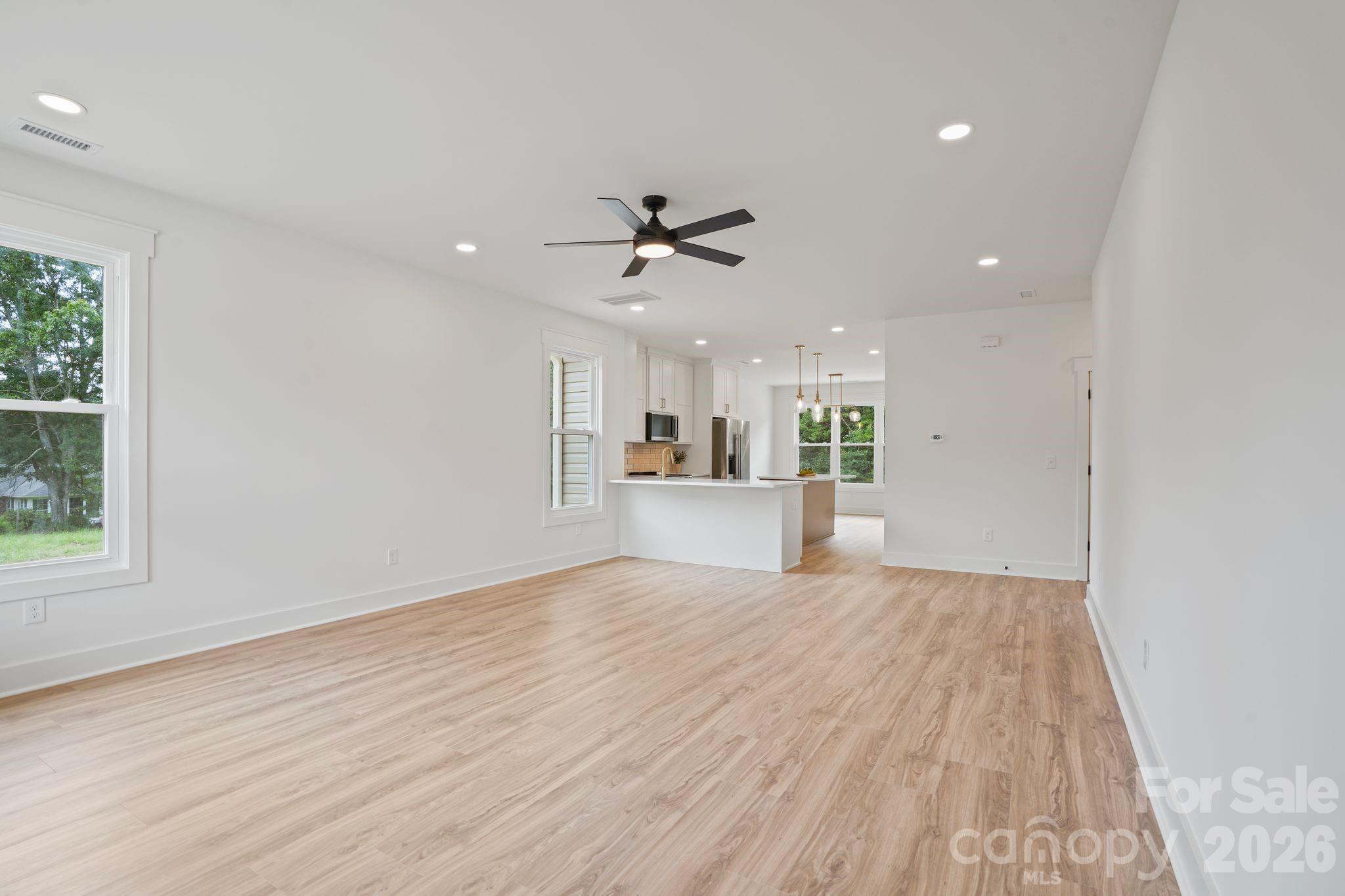 Single Family Residence at 708 Meadowood Street, Hudson, photo 16 of 47