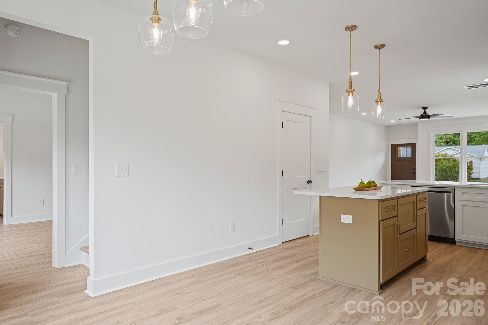 Single Family Residence at 708 Meadowood Street, Hudson, photo 22 of 47