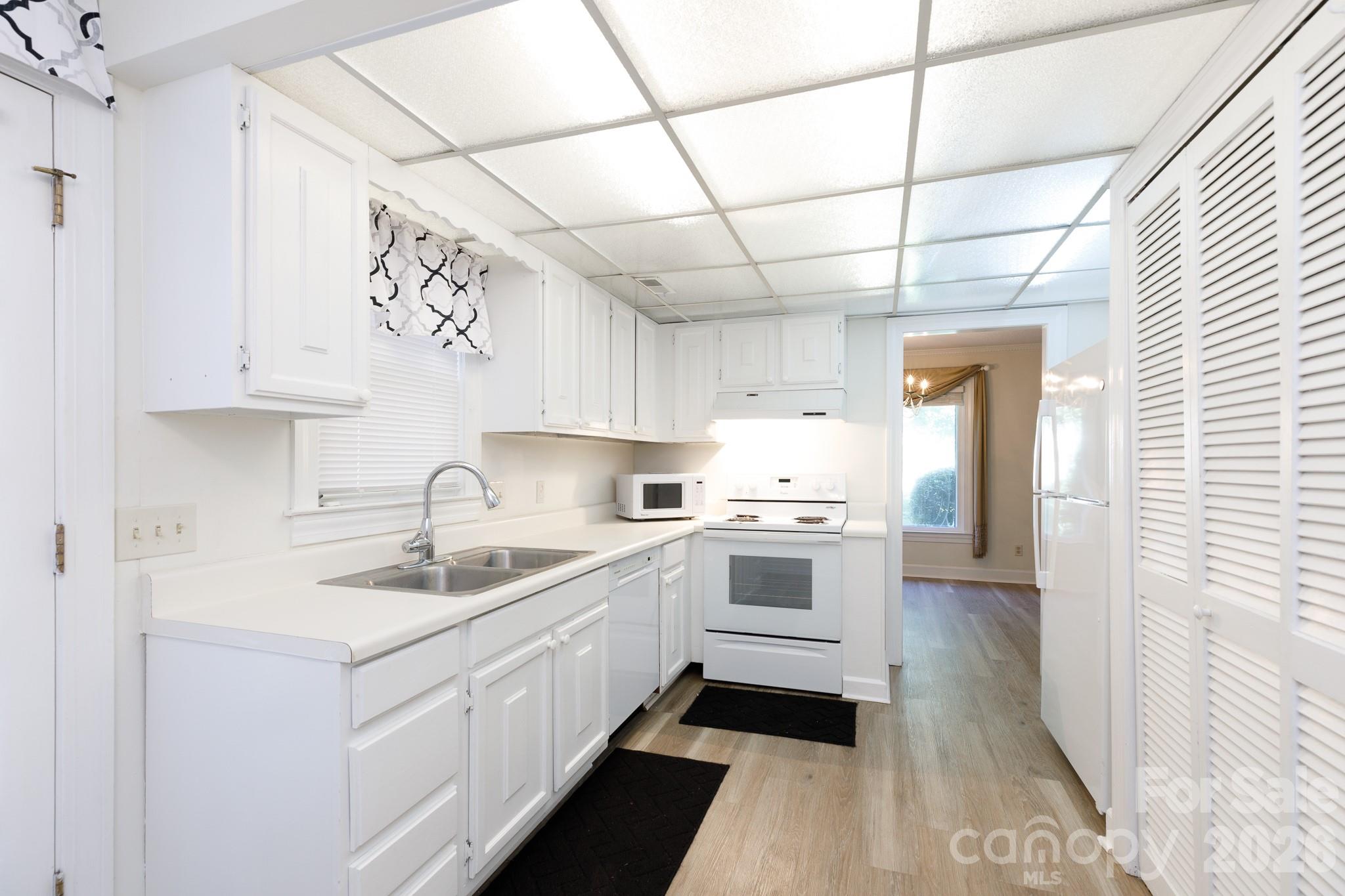 Condominium at 150 Grady Drive, Rock Hill, photo 13 of 32