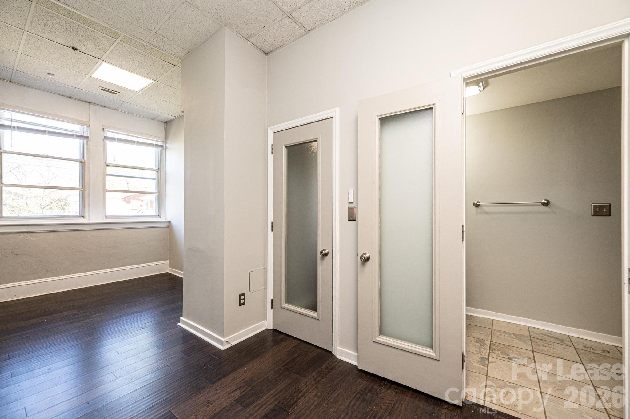 Apartment at 426 2nd Avenue SE, Hickory, photo 22 of 30