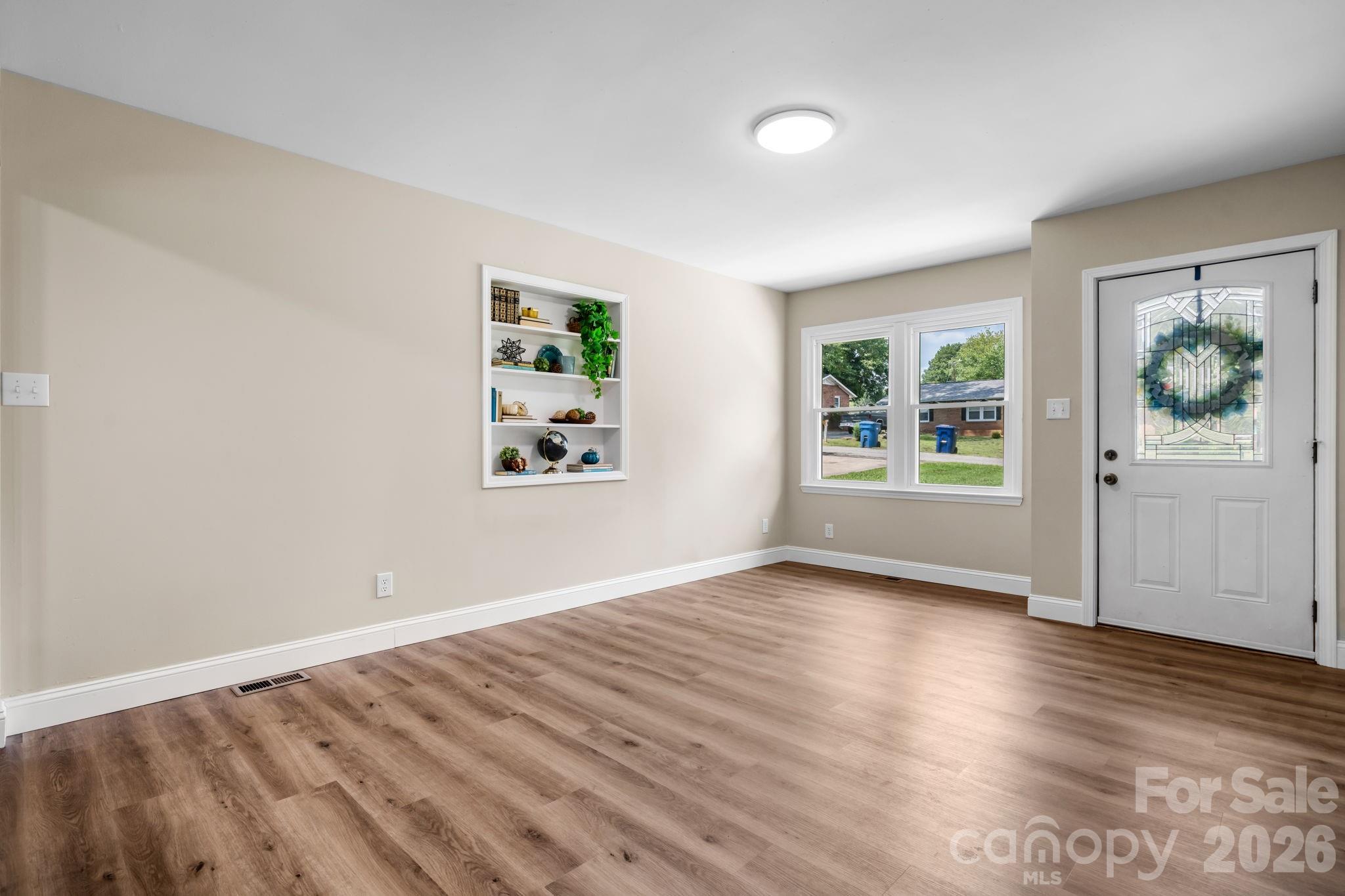Single Family Residence at 2266 9th Avenue Drive NE, Hickory, photo 2 of 42