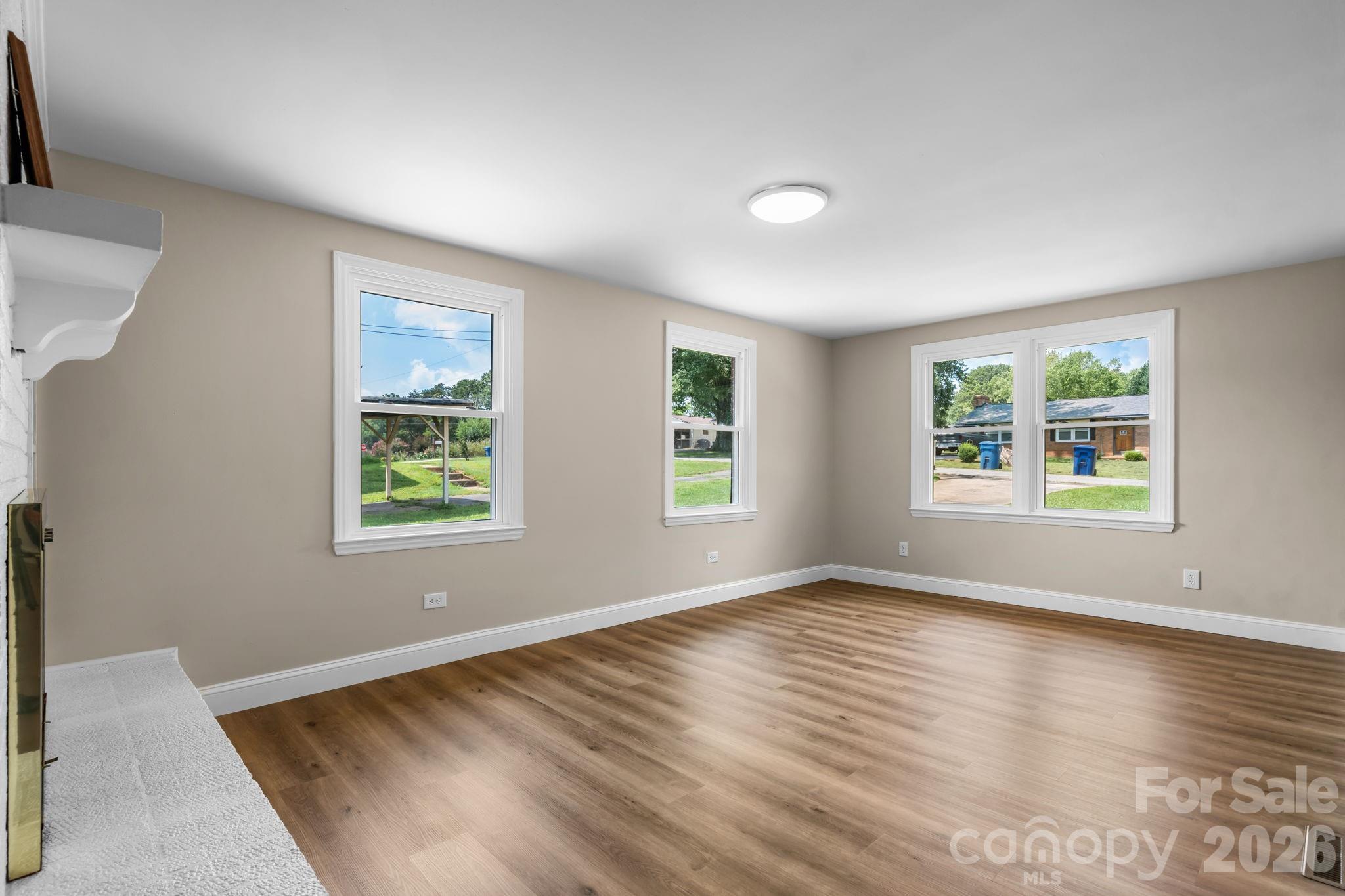 Single Family Residence at 2266 9th Avenue Drive NE, Hickory, photo 3 of 42