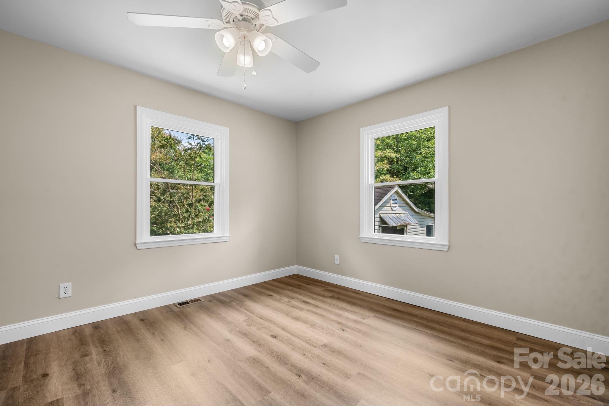 Single Family Residence at 2266 9th Avenue Drive NE, Hickory, photo 14 of 42