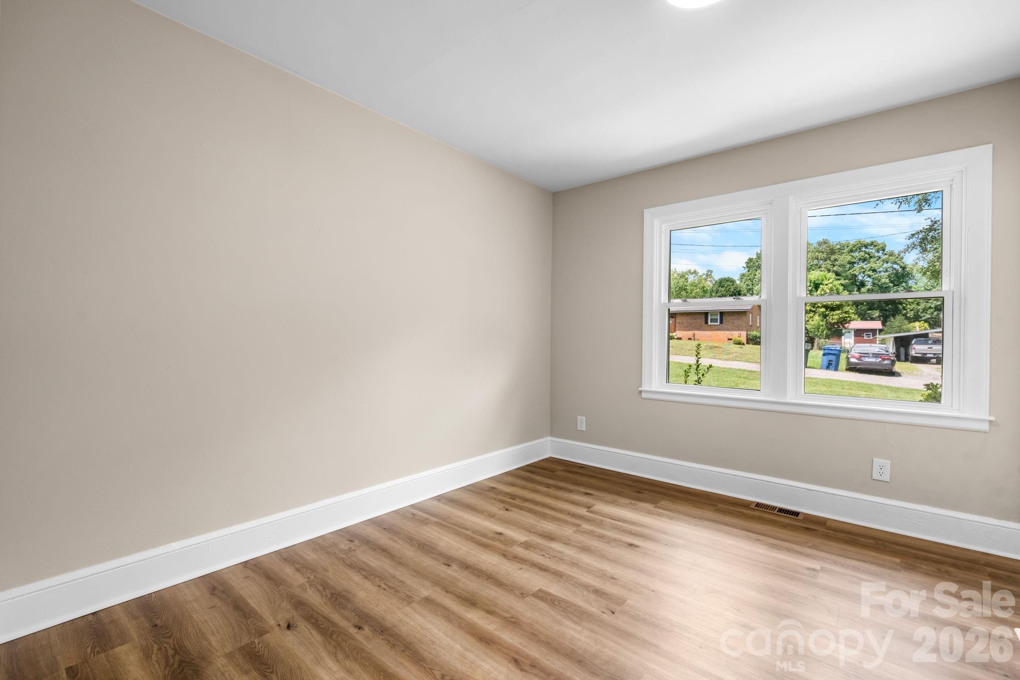 Single Family Residence at 2266 9th Avenue Drive NE, Hickory, photo 21 of 42