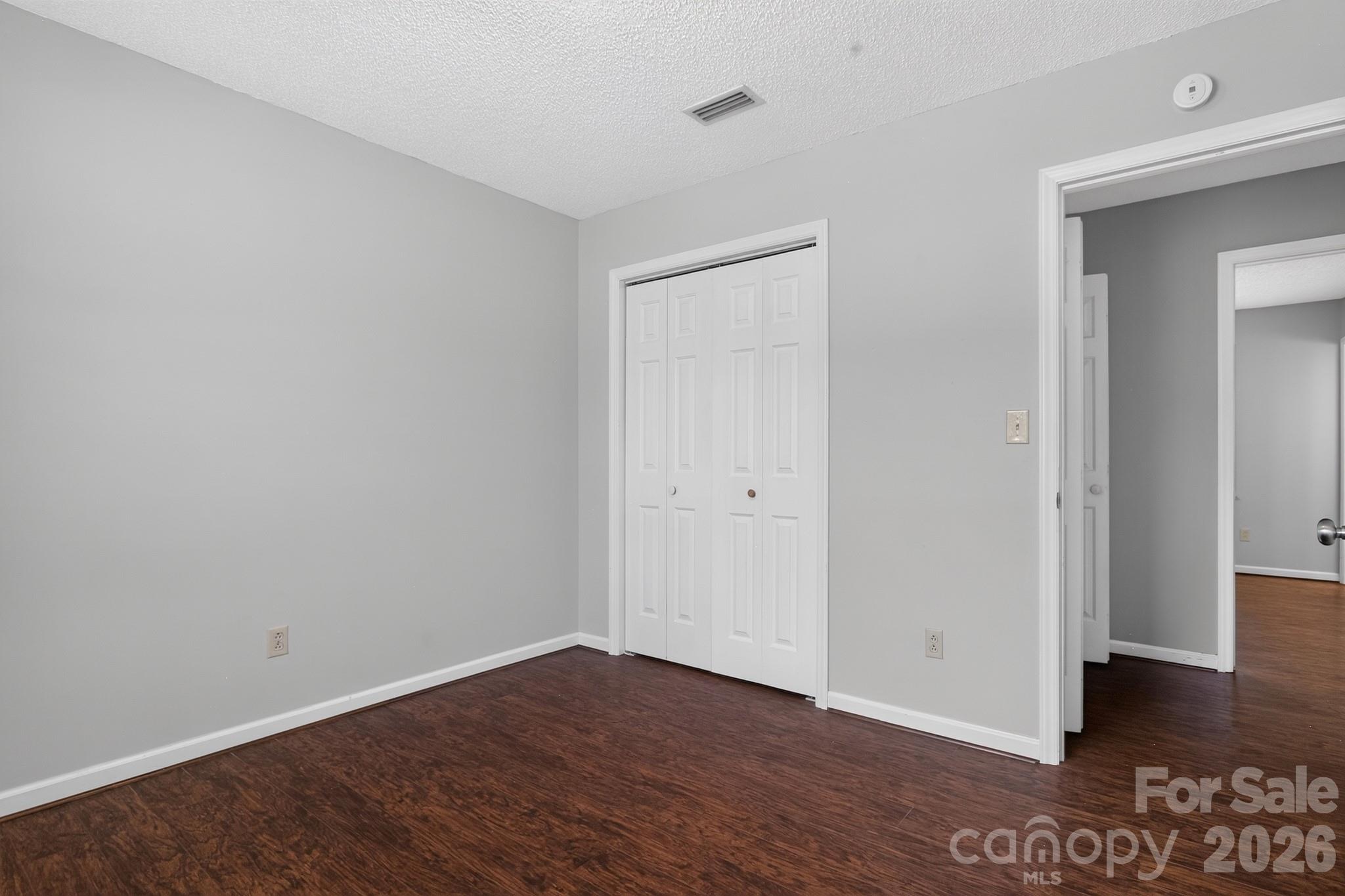 Single Family Residence at 2504 Ashford Drive, Newton, photo 19 of 24