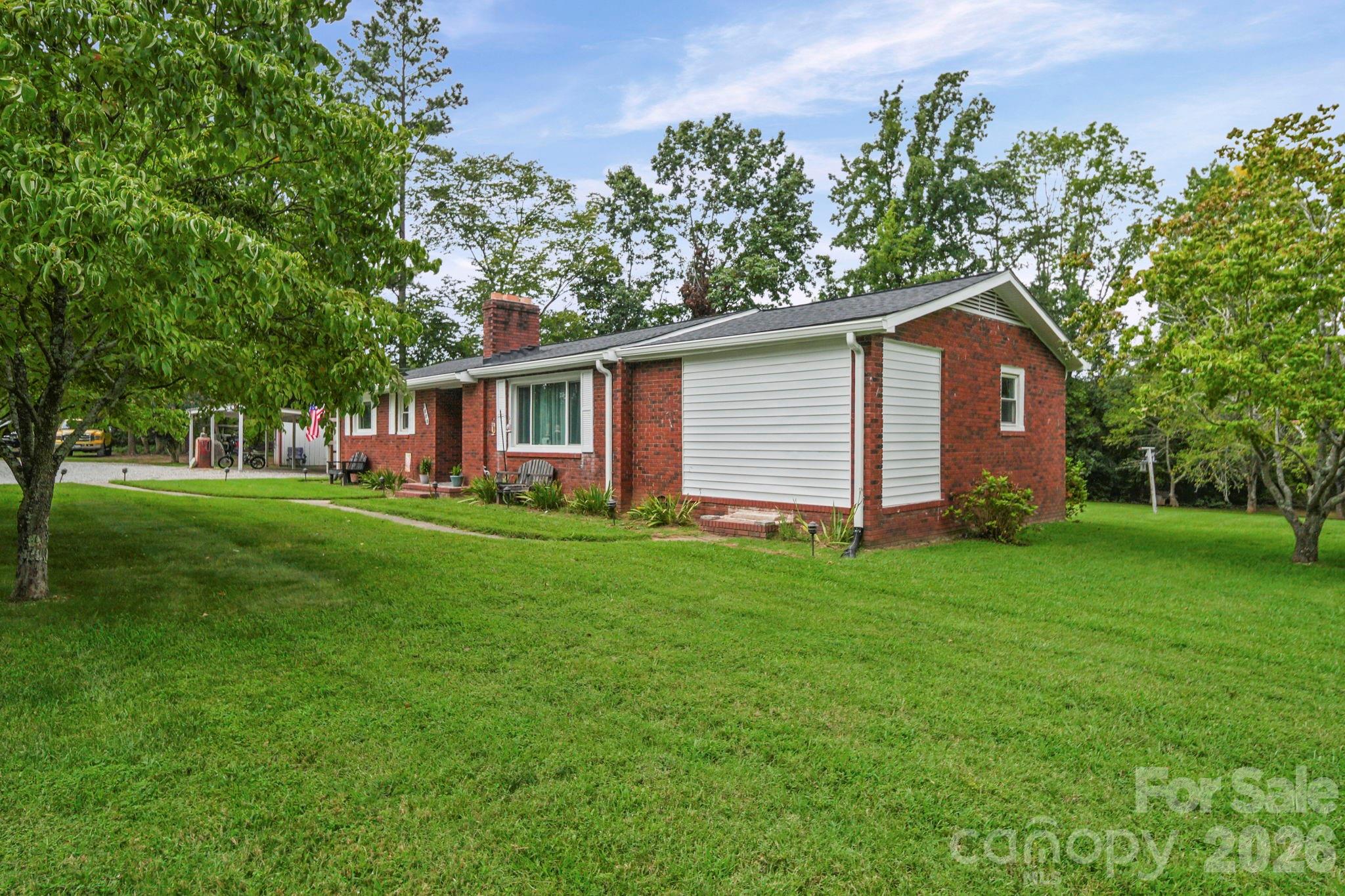 Single Family Residence at 1030 Lippard Road, Salisbury, photo 2 of 26
