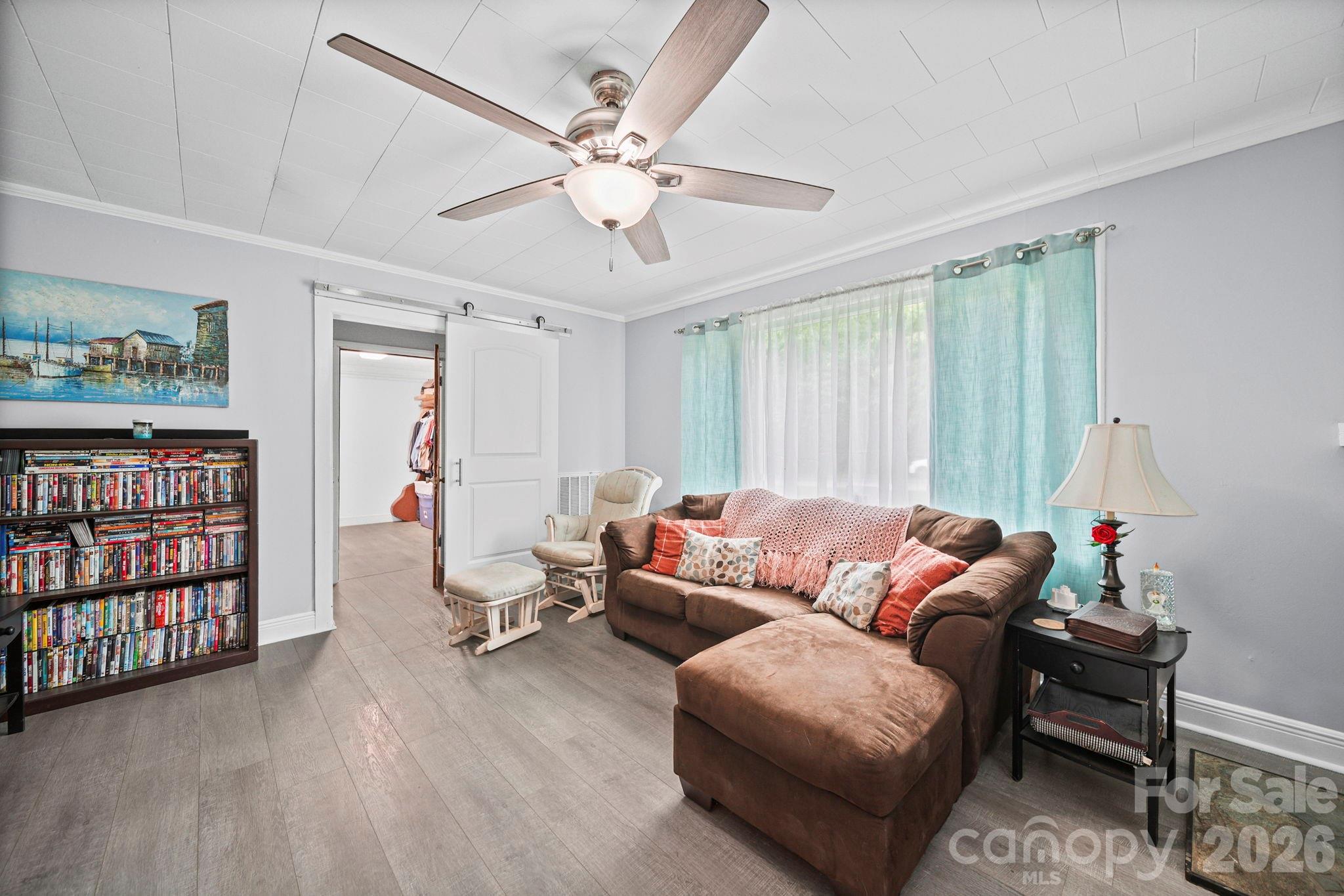 Single Family Residence at 1030 Lippard Road, Salisbury, photo 4 of 26
