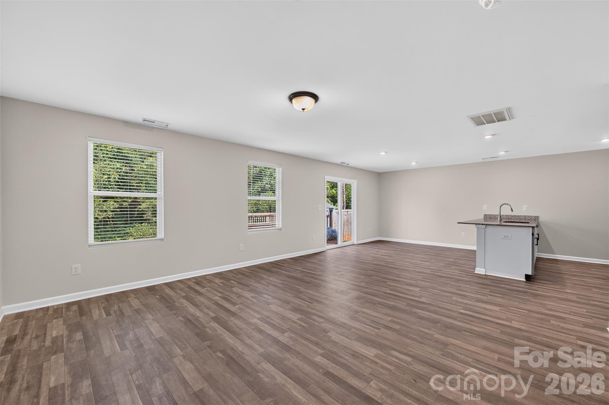 Single Family Residence at 1475 Cannan Mountain Drive, Newton, photo 16 of 47
