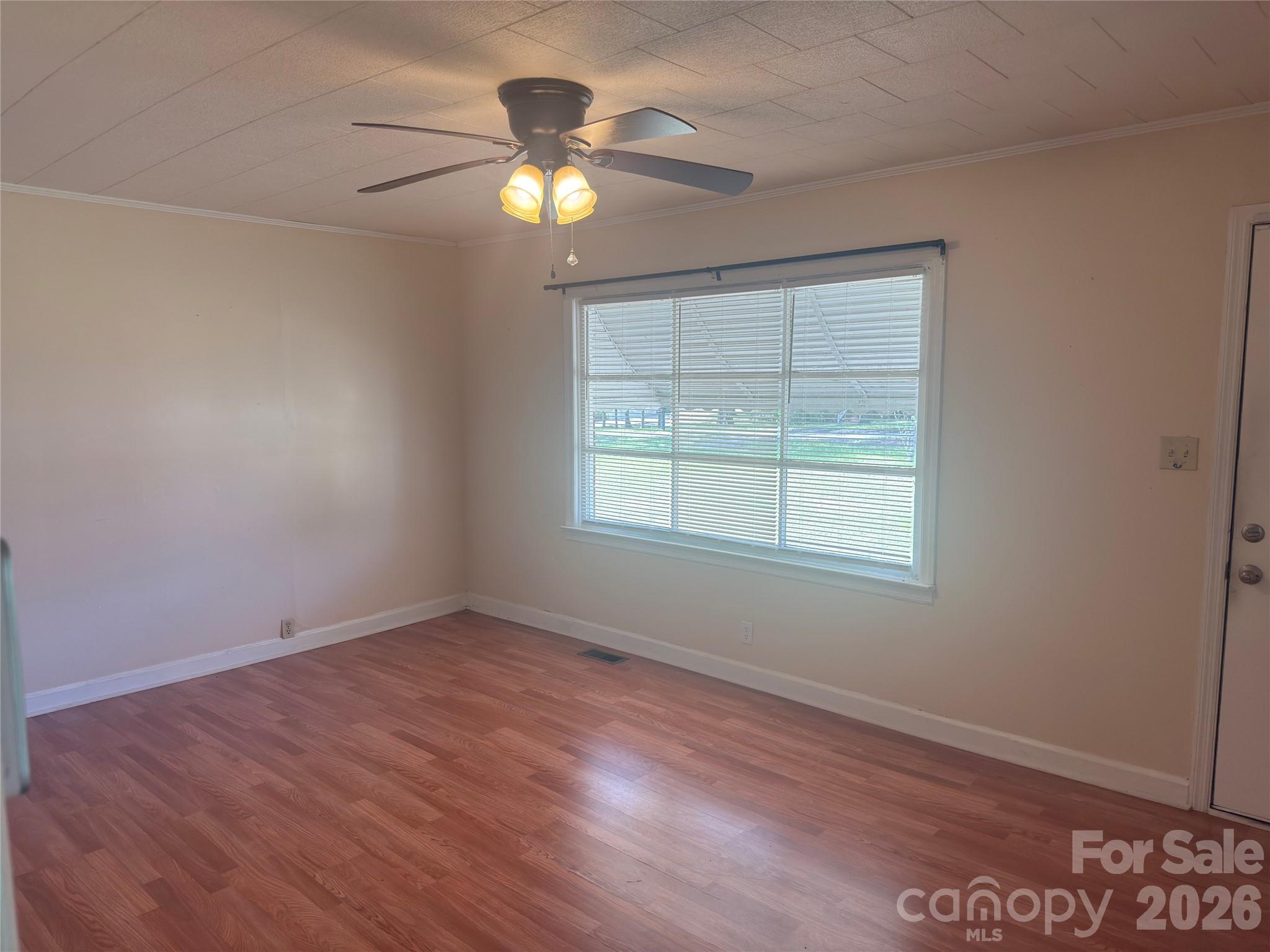 Single Family Residence at 405 Woodland Drive, Kershaw, photo 6 of 20