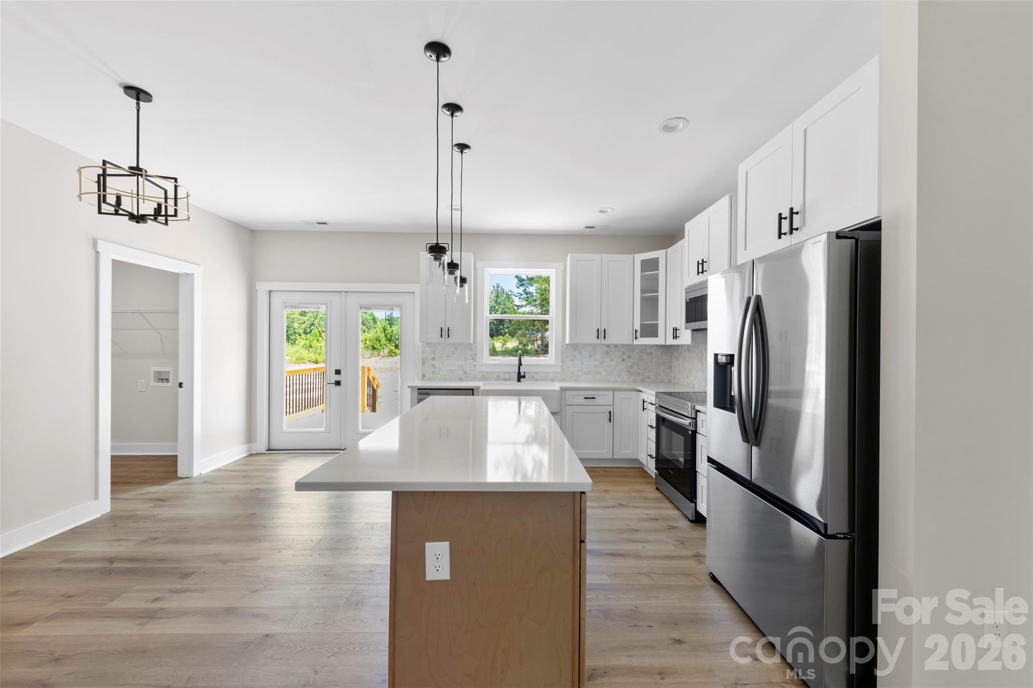 Single Family Residence at 105 Darvee Road, Blacksburg, photo 17 of 32