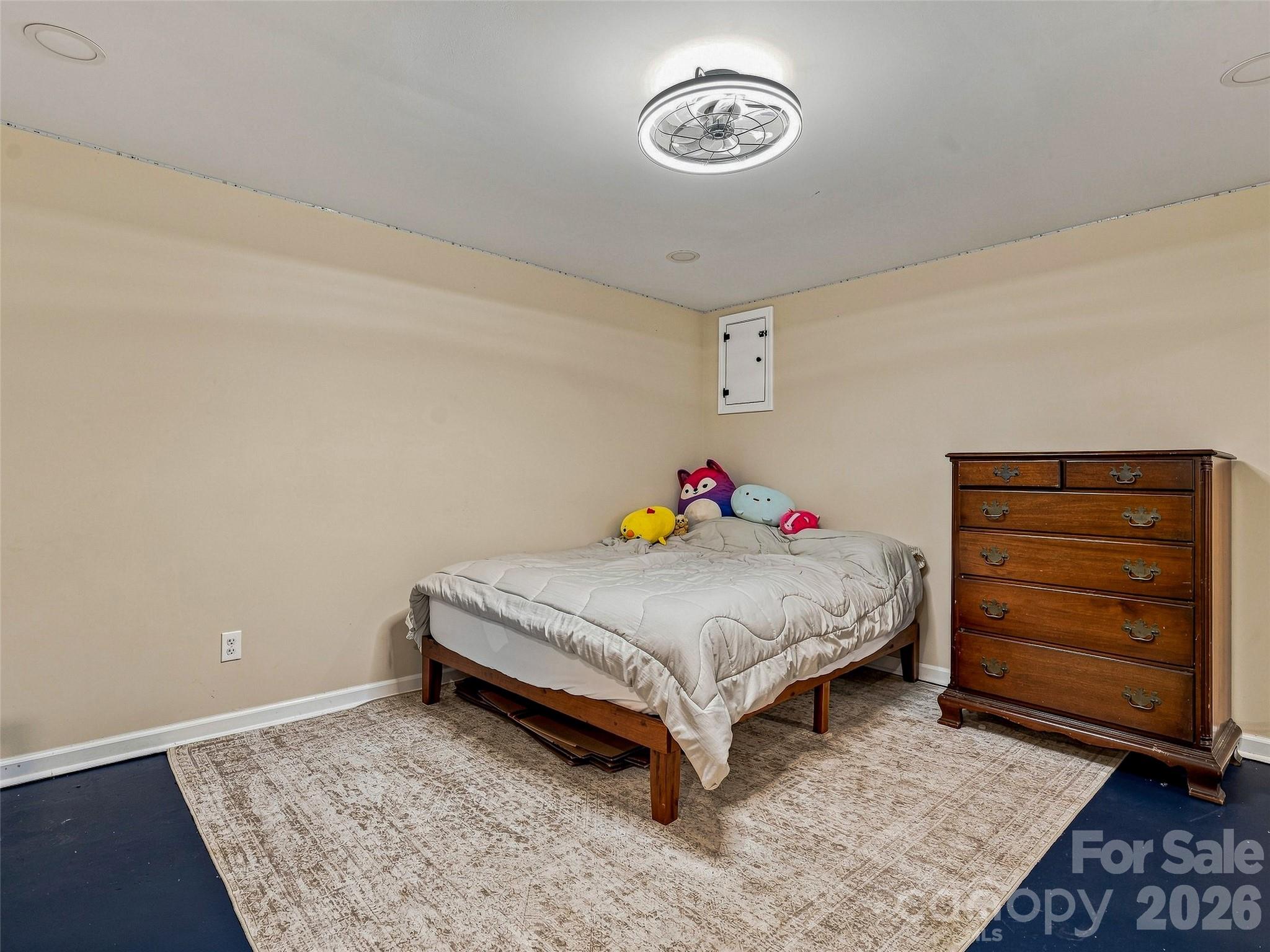 Single Family Residence at 15 Lynnstone Court, Asheville, photo 22 of 35