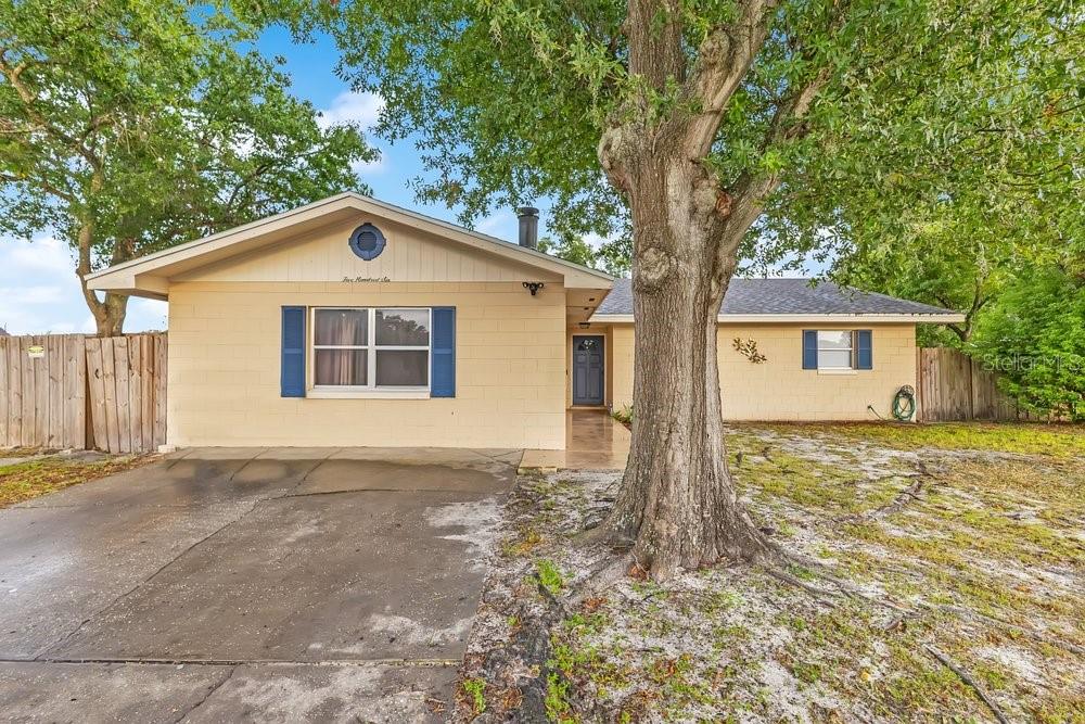 506 CLAYTON CIR