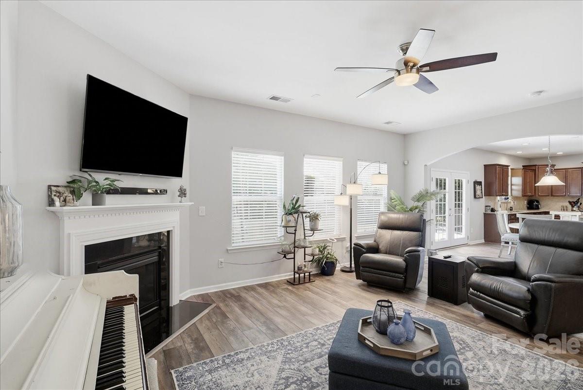 Family Room - 3829 Franklin Meadows Drive, Matthews