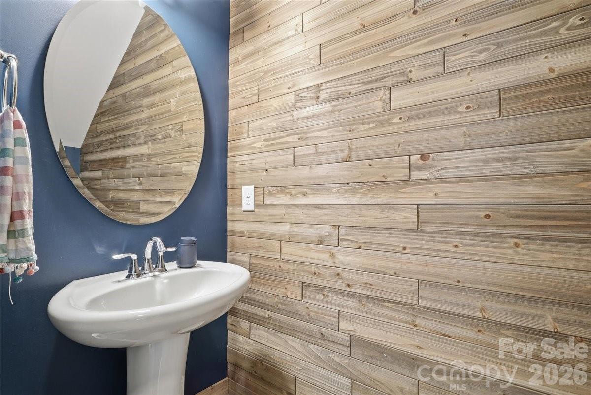 Powder Room - 3829 Franklin Meadows Drive, Matthews